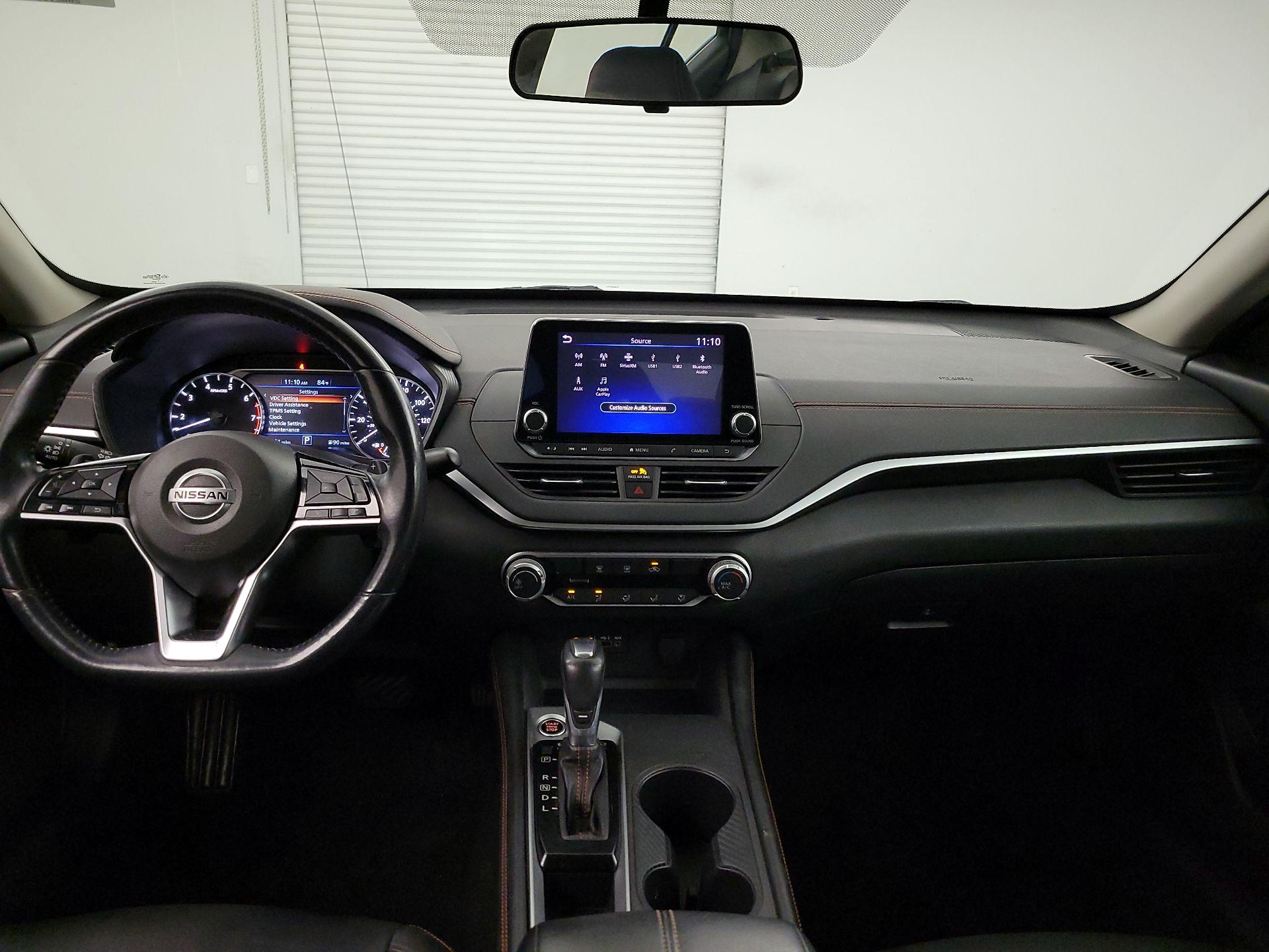 Thumbnail: 2019 Nissan Altima - 9