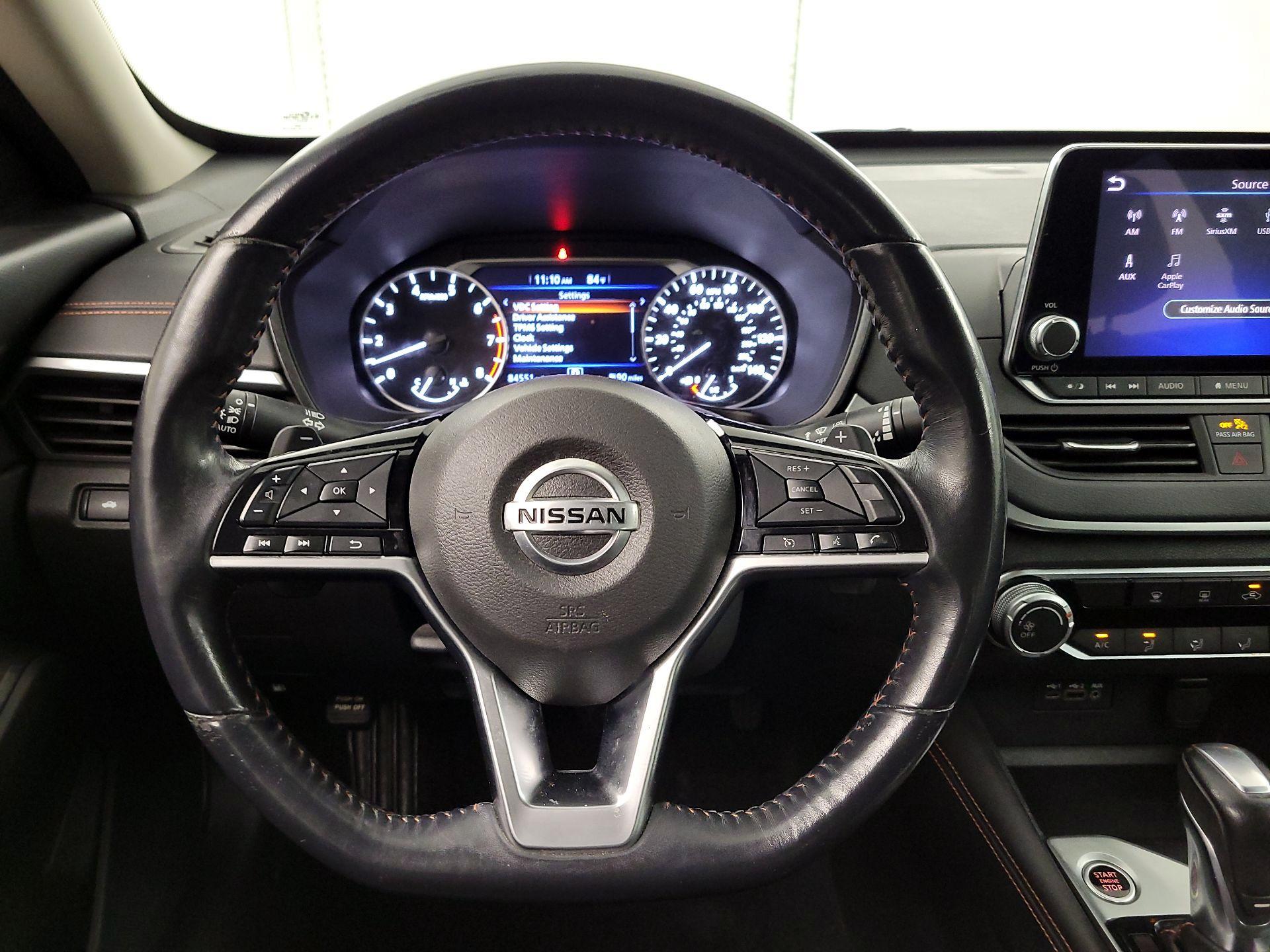 Thumbnail: 2019 Nissan Altima - 10