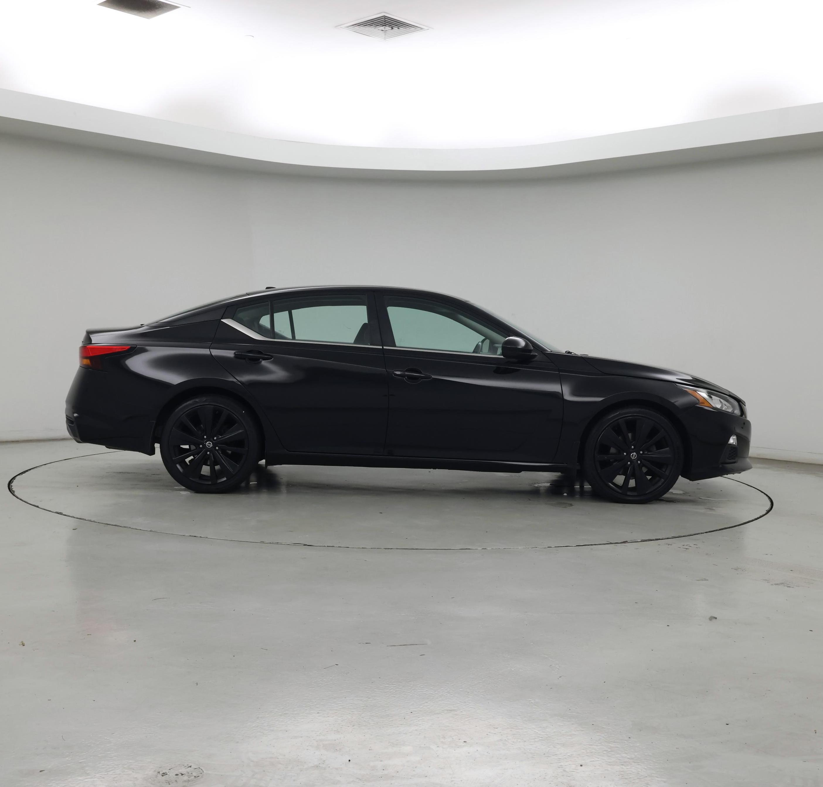 Thumbnail: 2019 Nissan Altima - 7