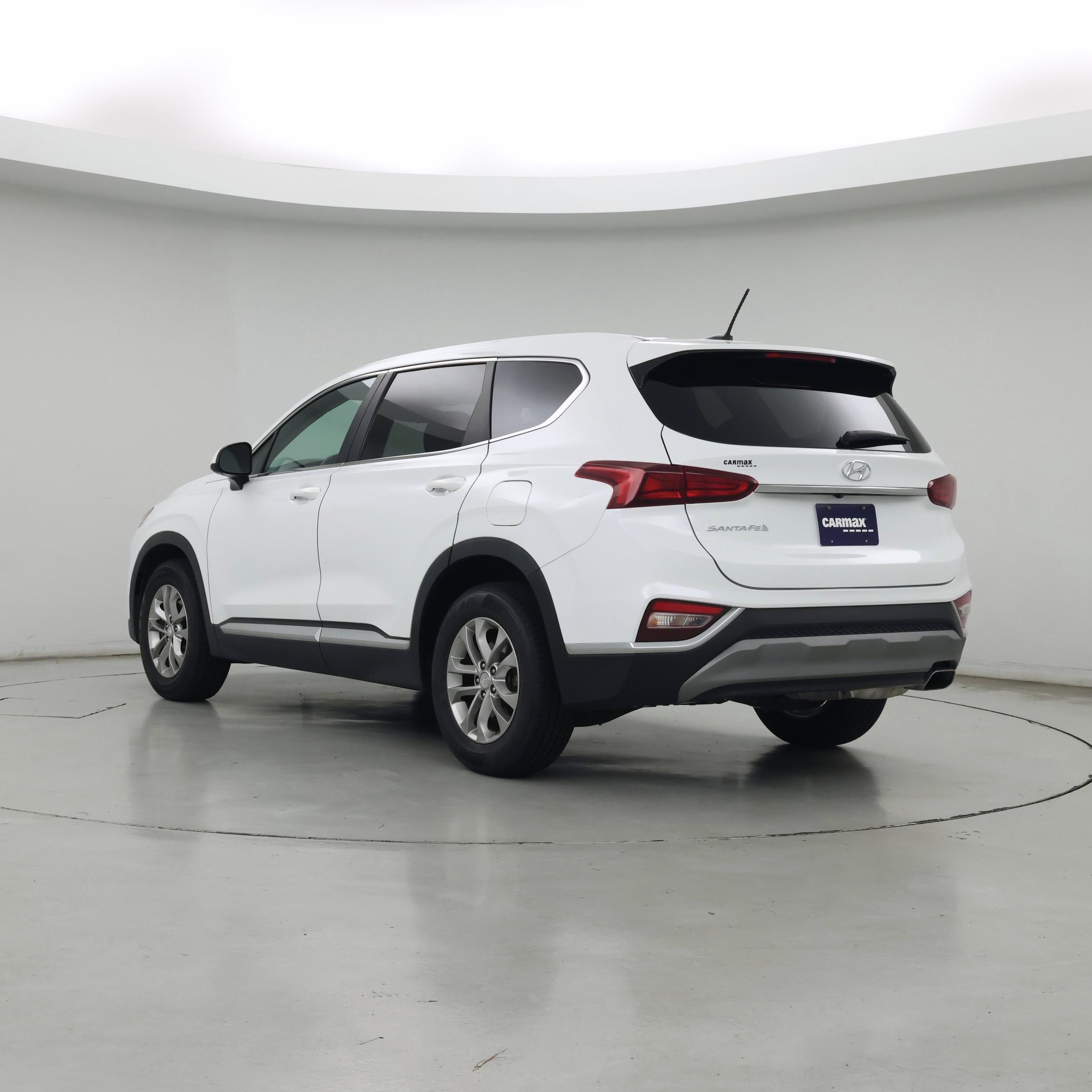 Thumbnail: 2019 Hyundai Santa Fe - 2