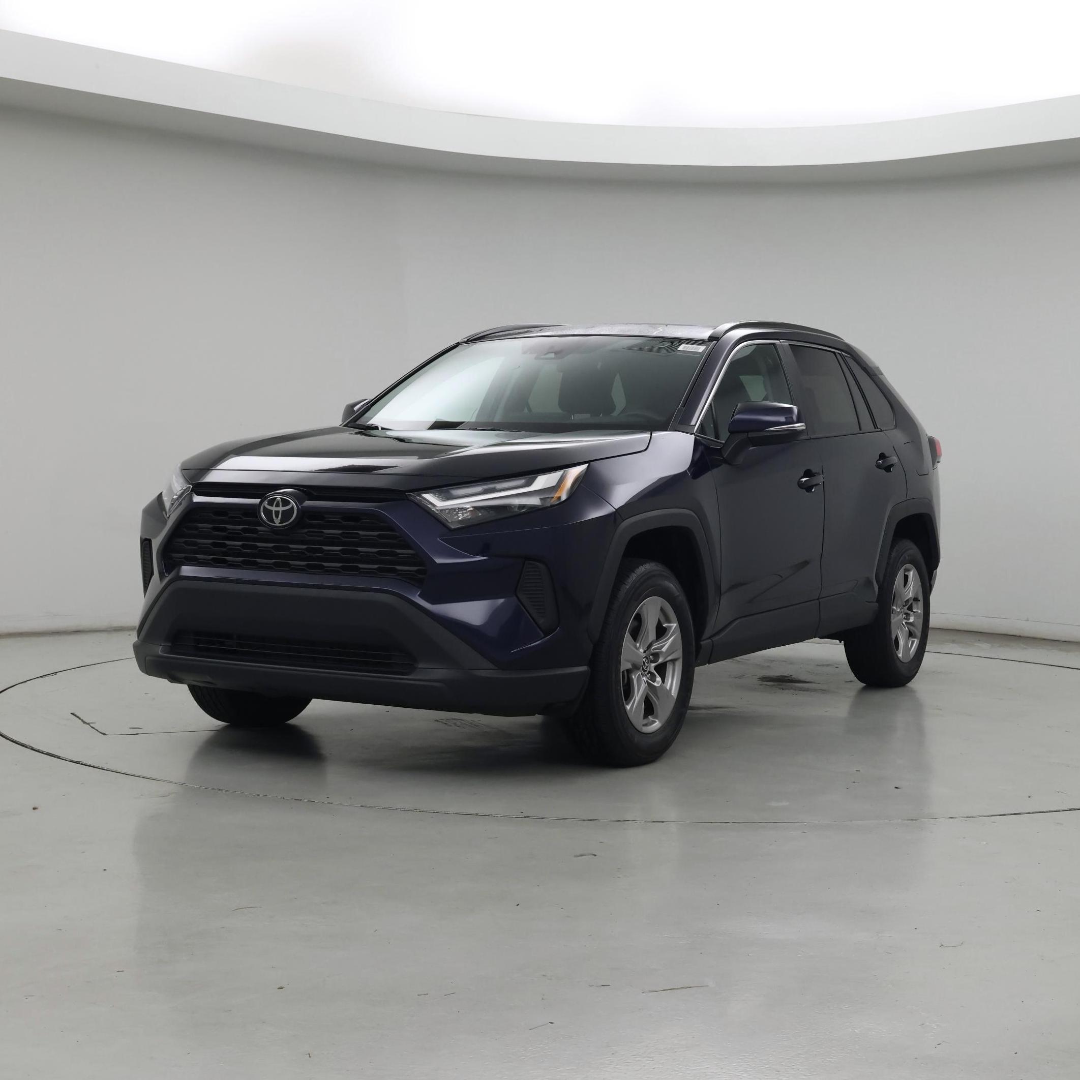 Thumbnail: 2022 Toyota RAV4 - 4