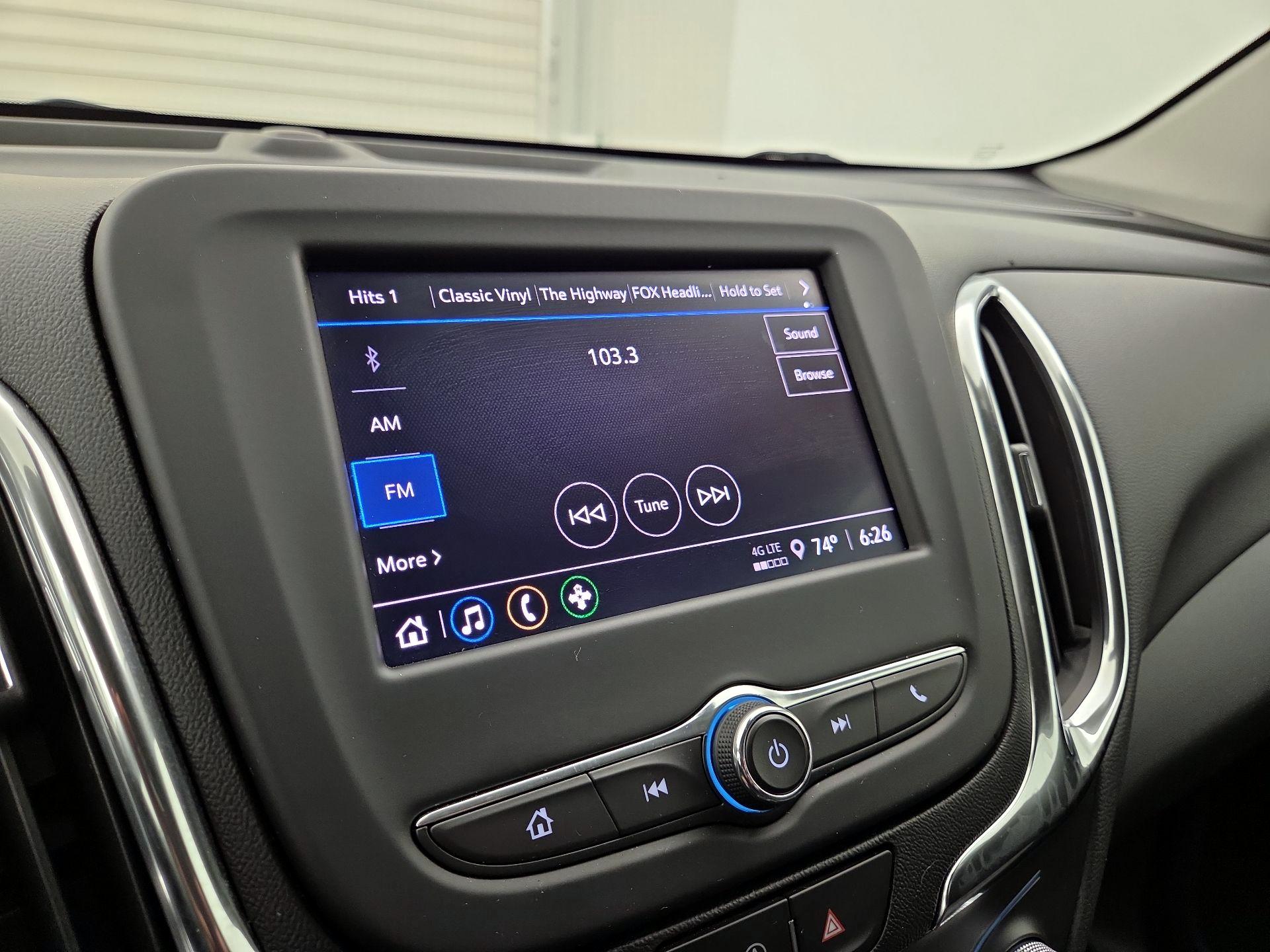 Thumbnail: 2022 Chevrolet Equinox - 15