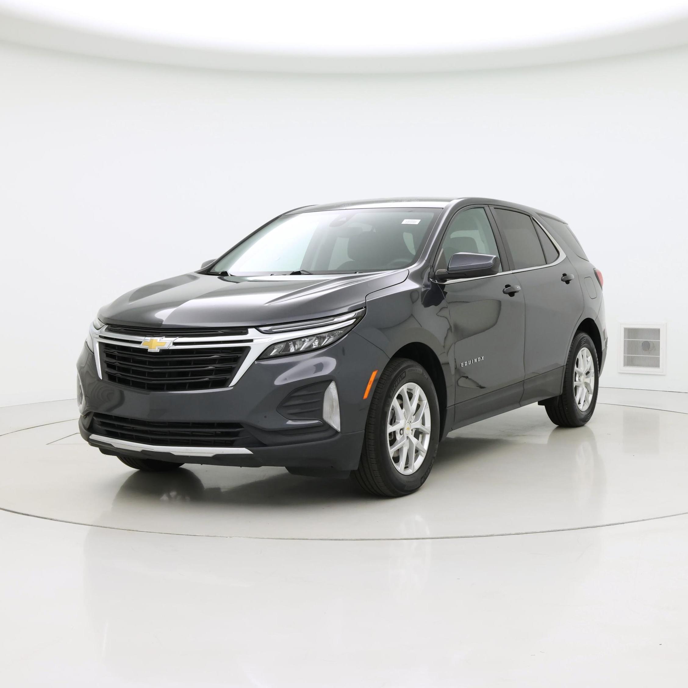 Thumbnail: 2022 Chevrolet Equinox - 4