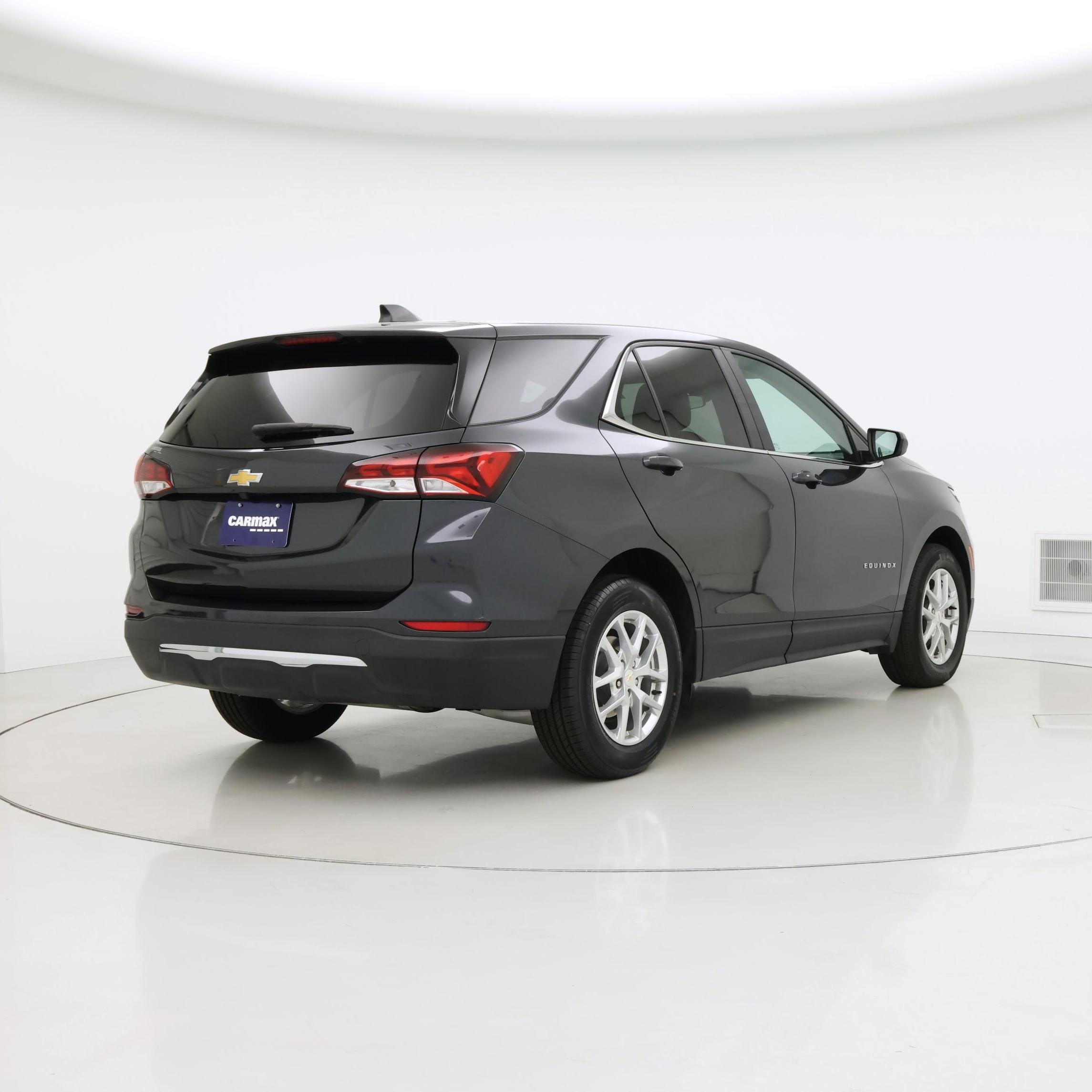 Thumbnail: 2022 Chevrolet Equinox - 8
