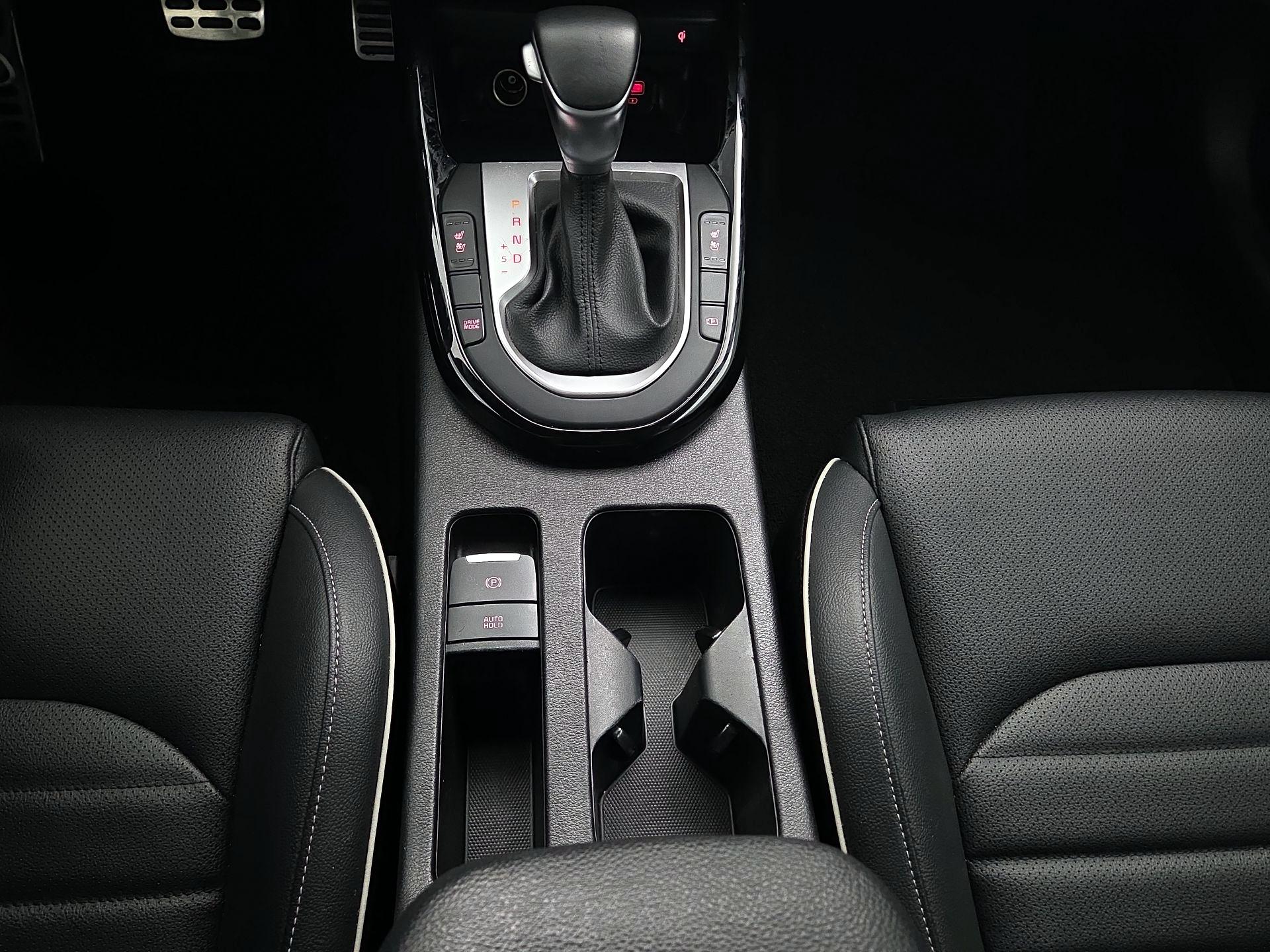Thumbnail: 2024 Kia Forte - 17