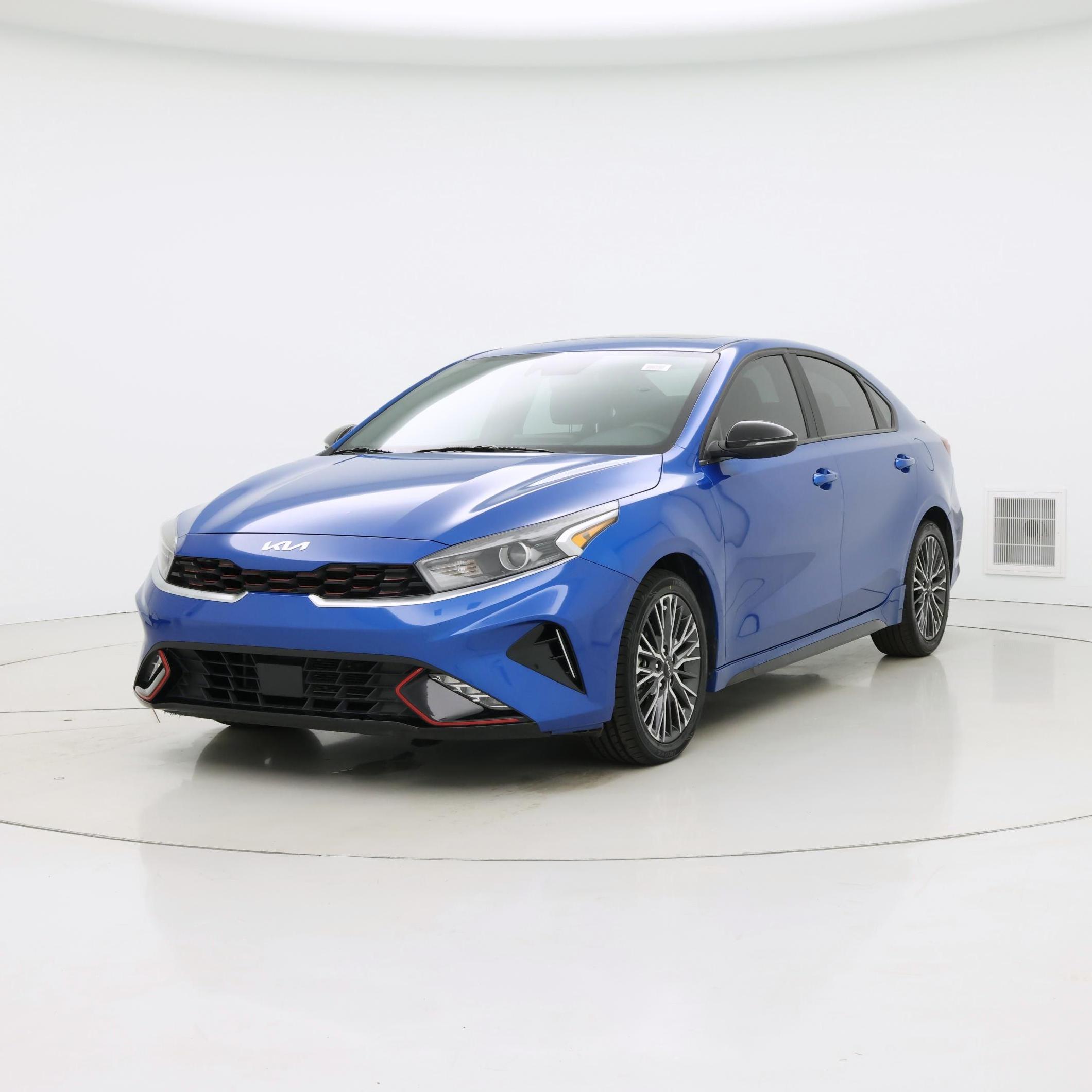 Thumbnail: 2024 Kia Forte - 4