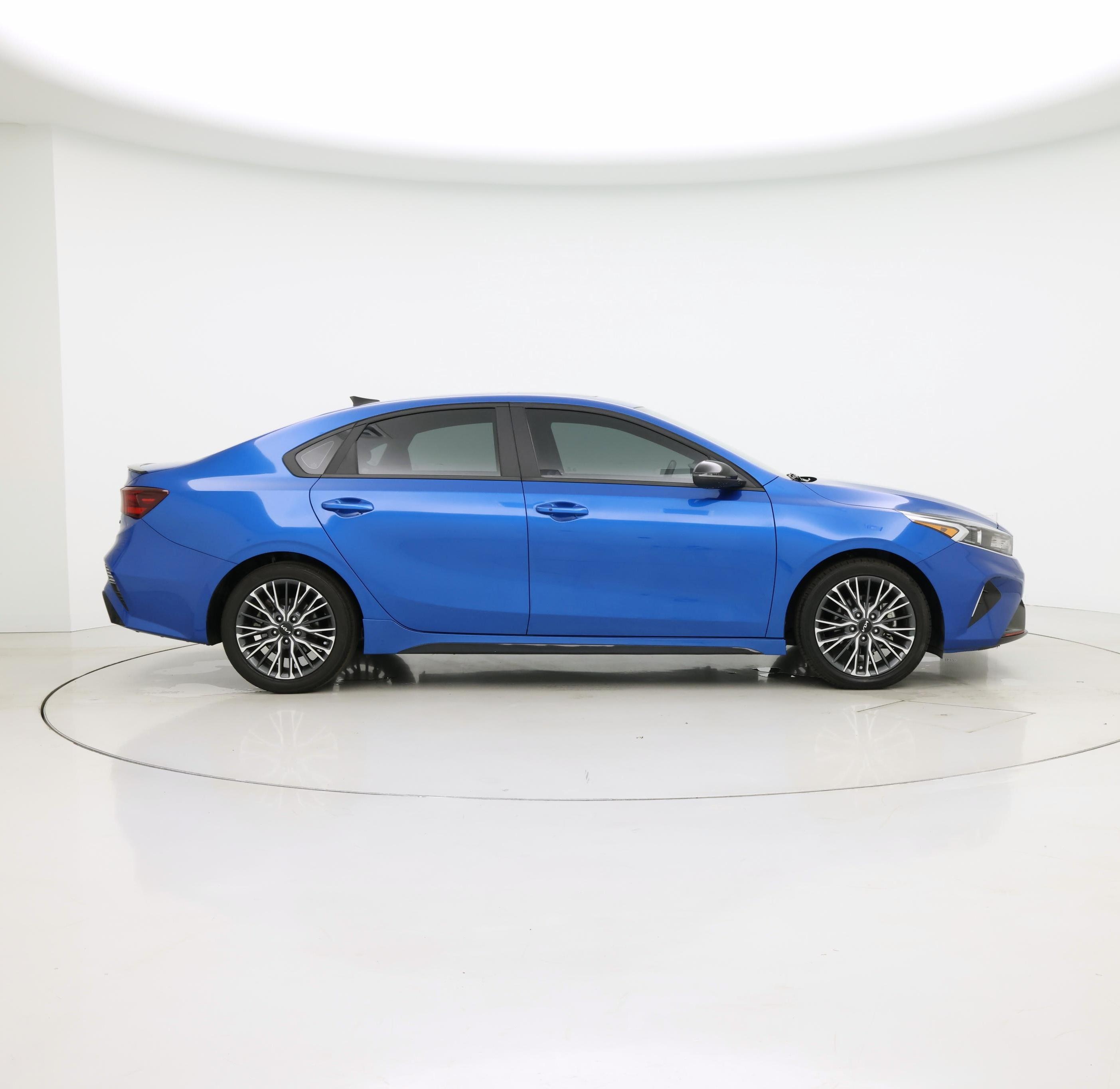 Thumbnail: 2024 Kia Forte - 7