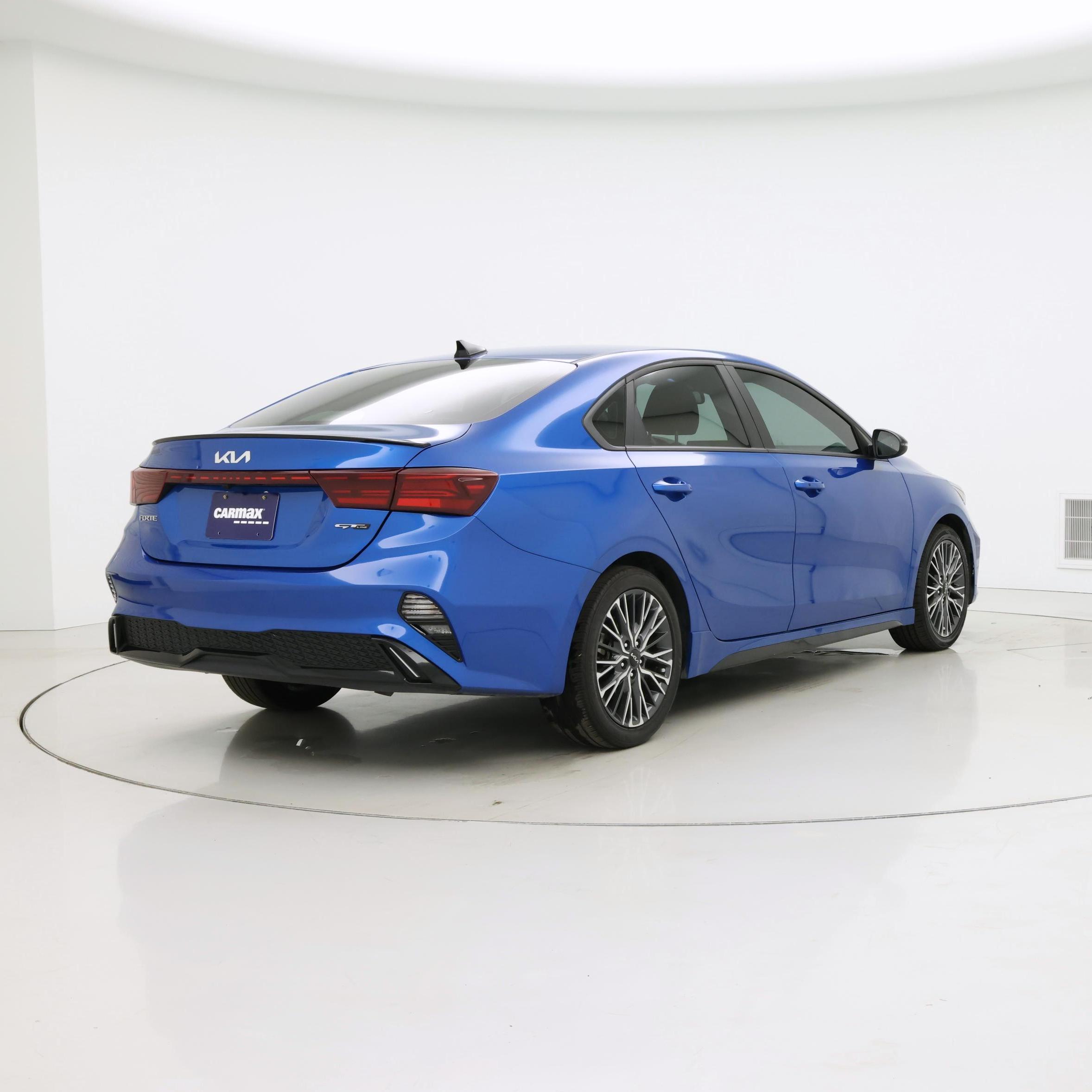 Thumbnail: 2024 Kia Forte - 8