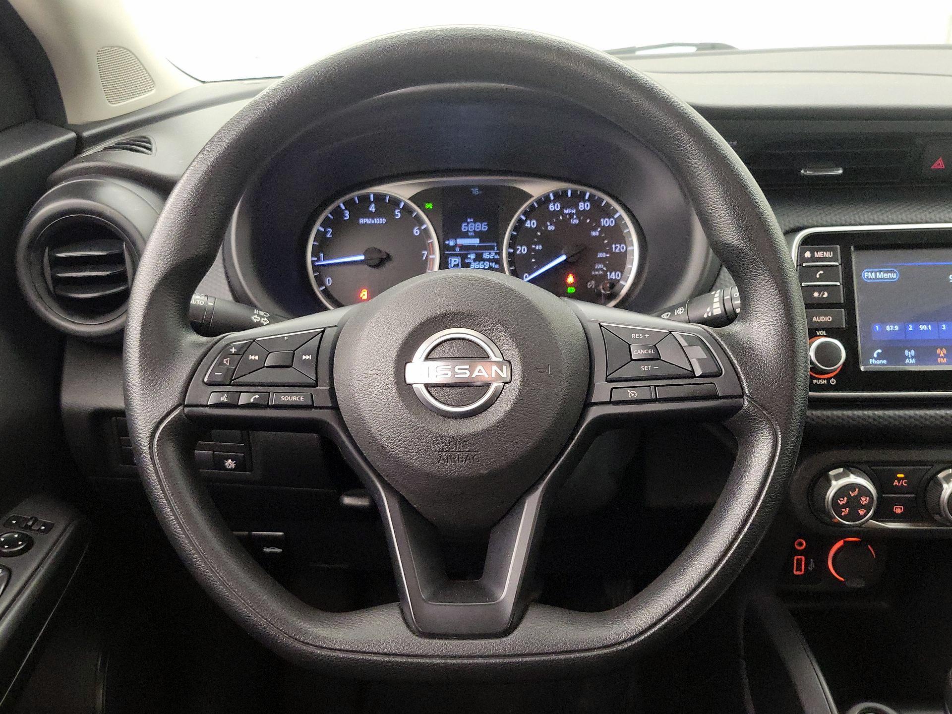 Thumbnail: 2024 Nissan Kicks - 10
