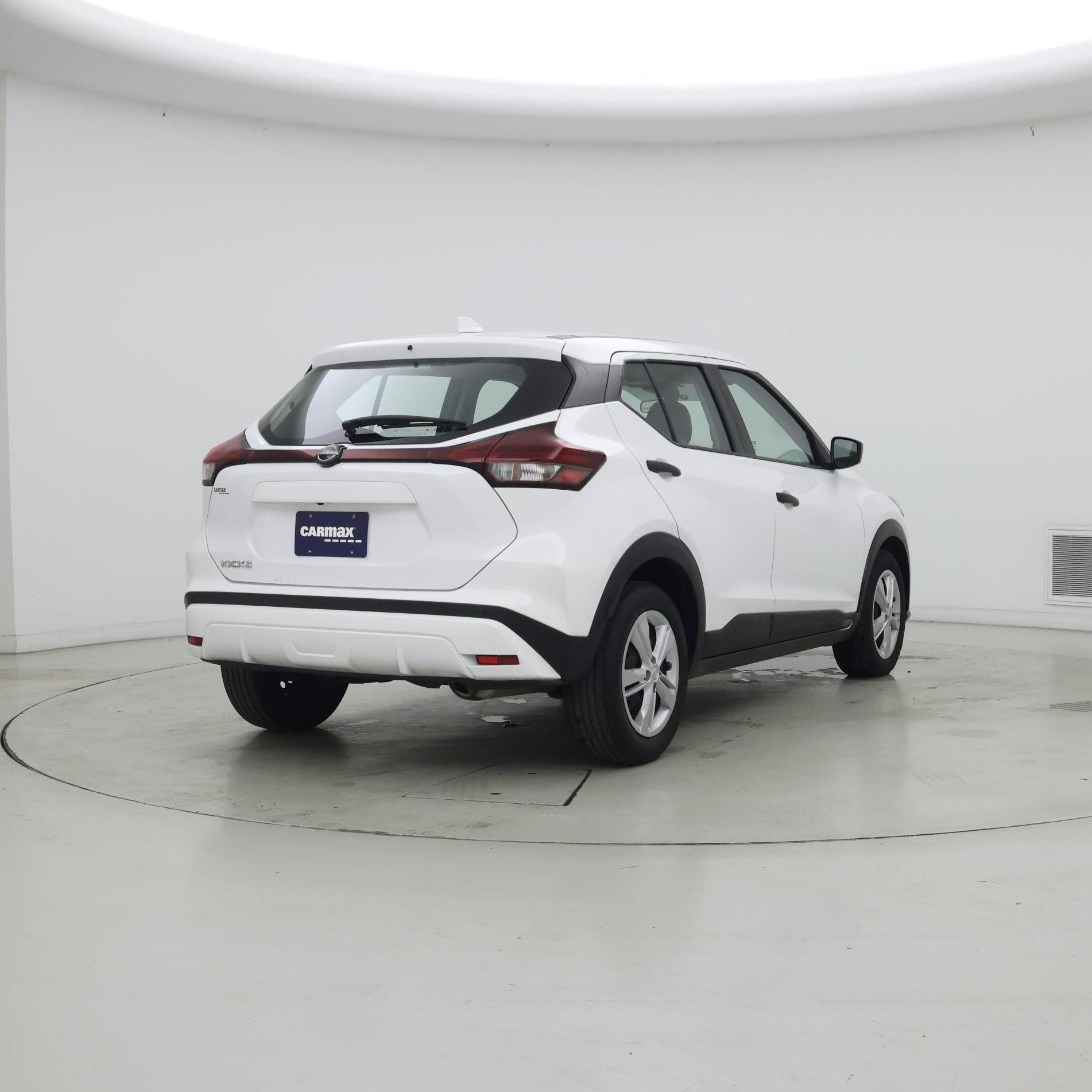 Thumbnail: 2024 Nissan Kicks - 8