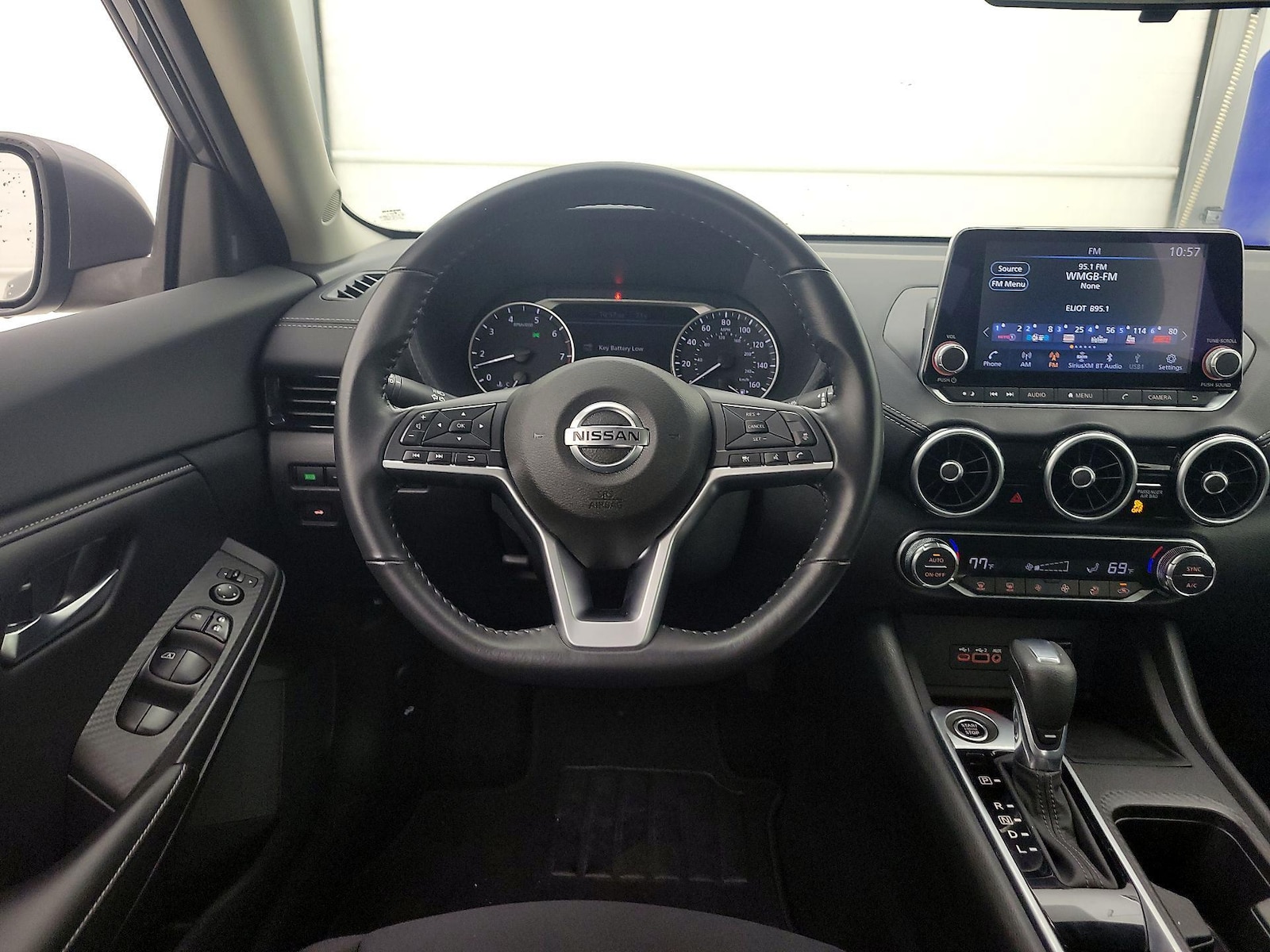 2021 Nissan Sentra SV - Photo 11