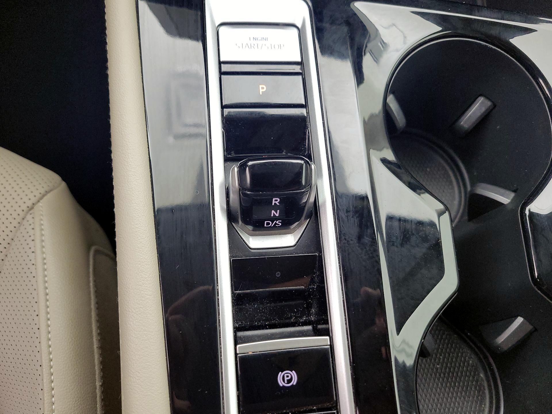 Thumbnail: 2024 Volkswagen Atlas - 17