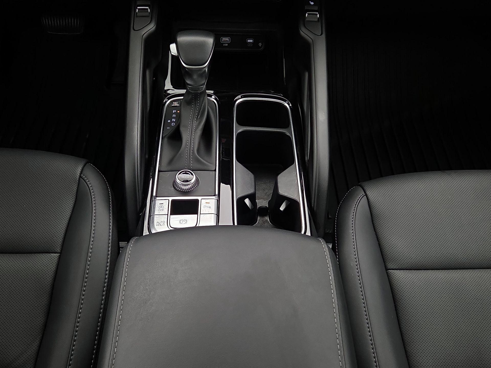 Thumbnail: 2025 Kia Telluride - 18