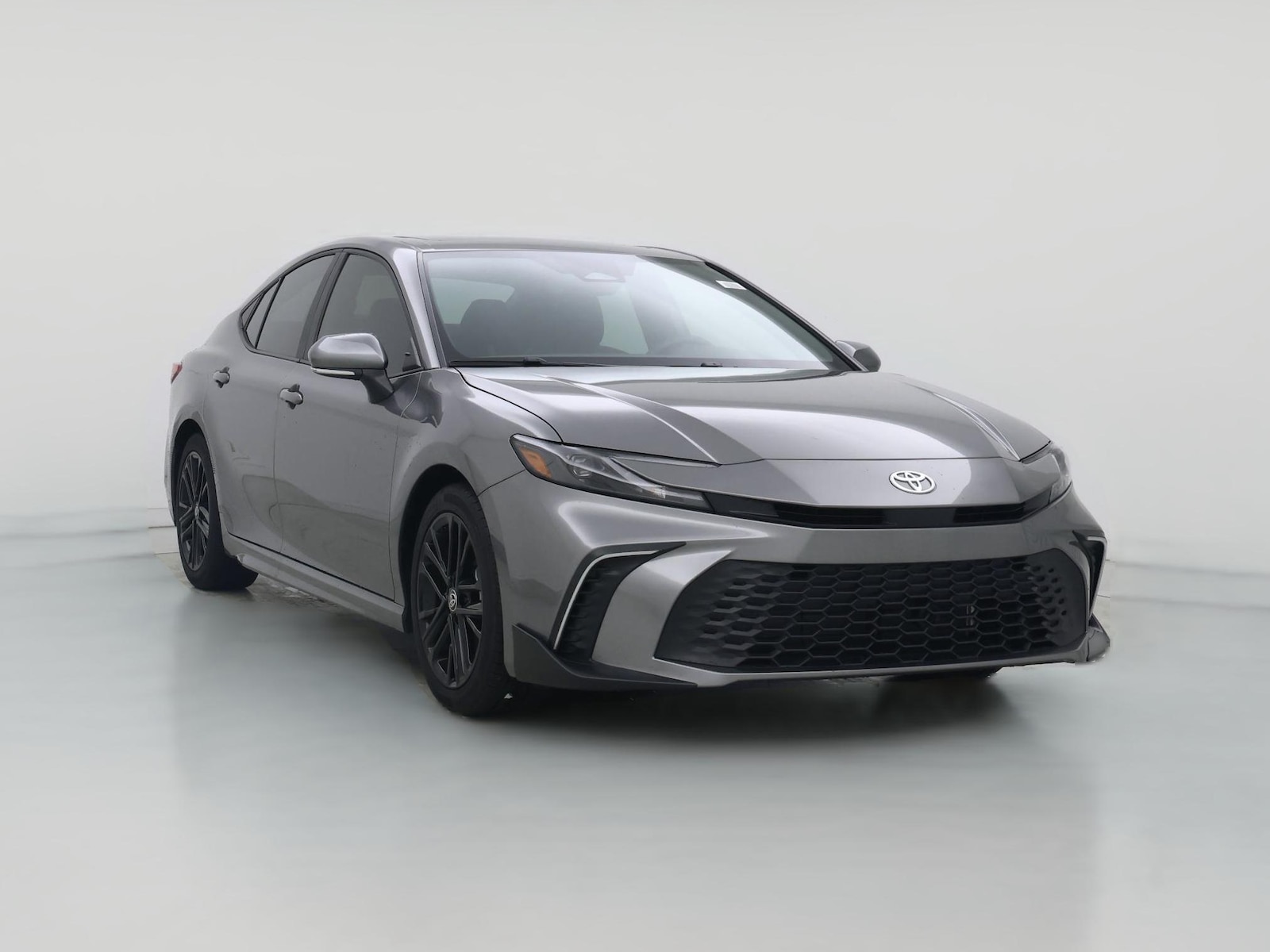 2025 Toyota Camry SE - Photo 1