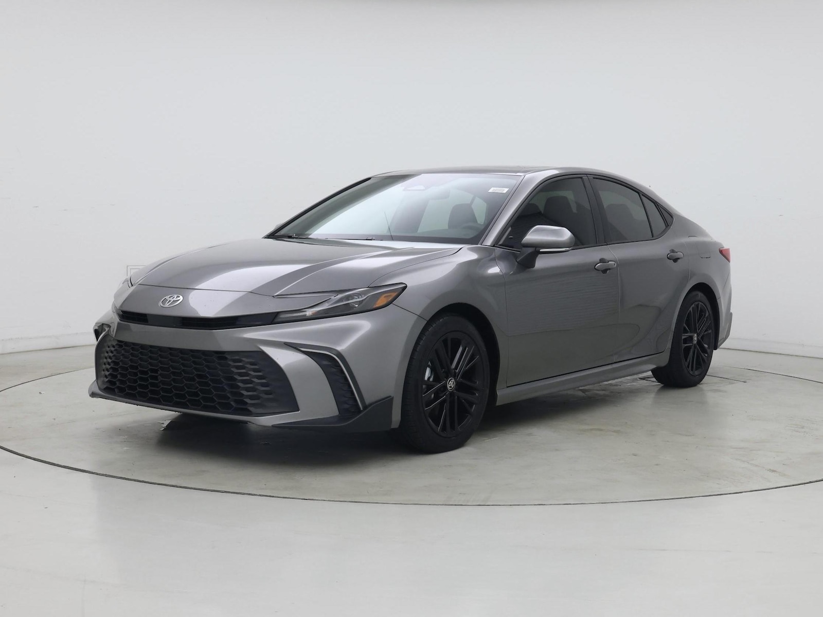2025 Toyota Camry SE - Photo 5