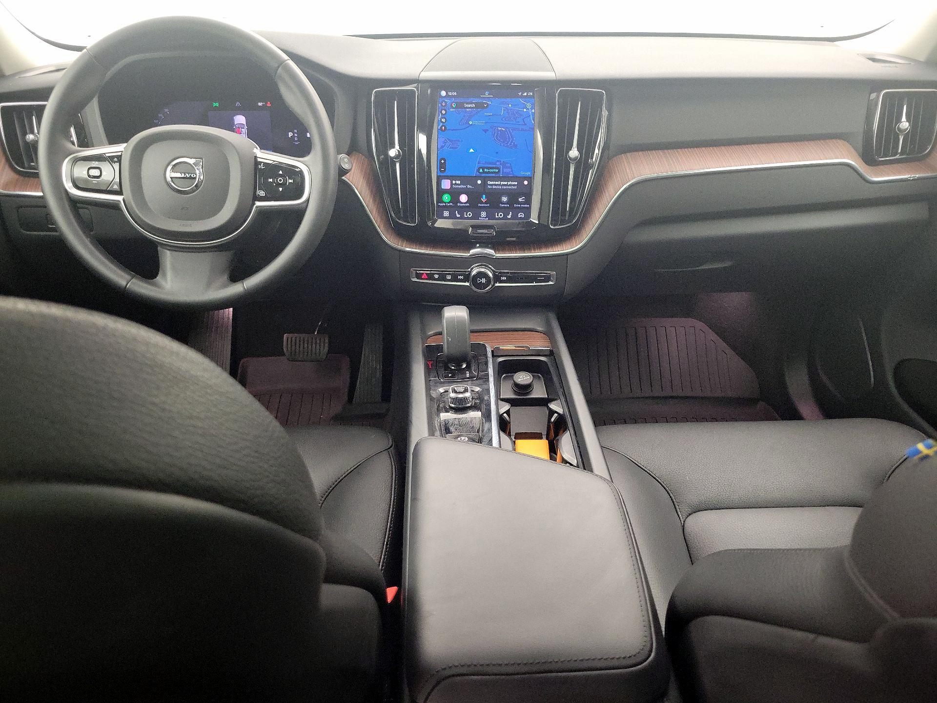 Thumbnail: 2023 Volvo XC60 - 9