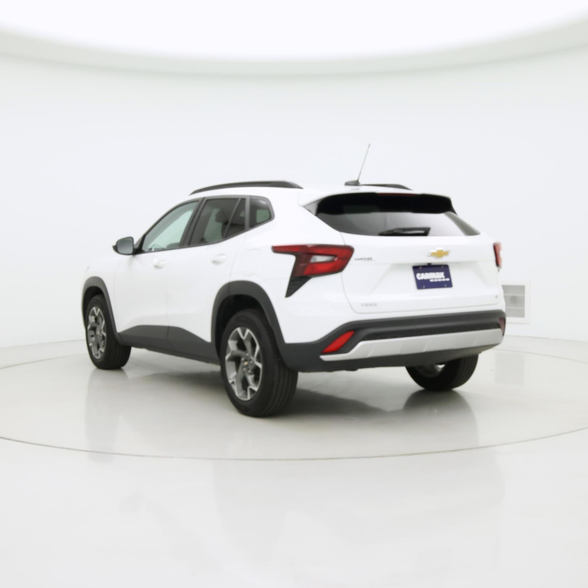 Thumbnail: 2025 Chevrolet Trax - 2