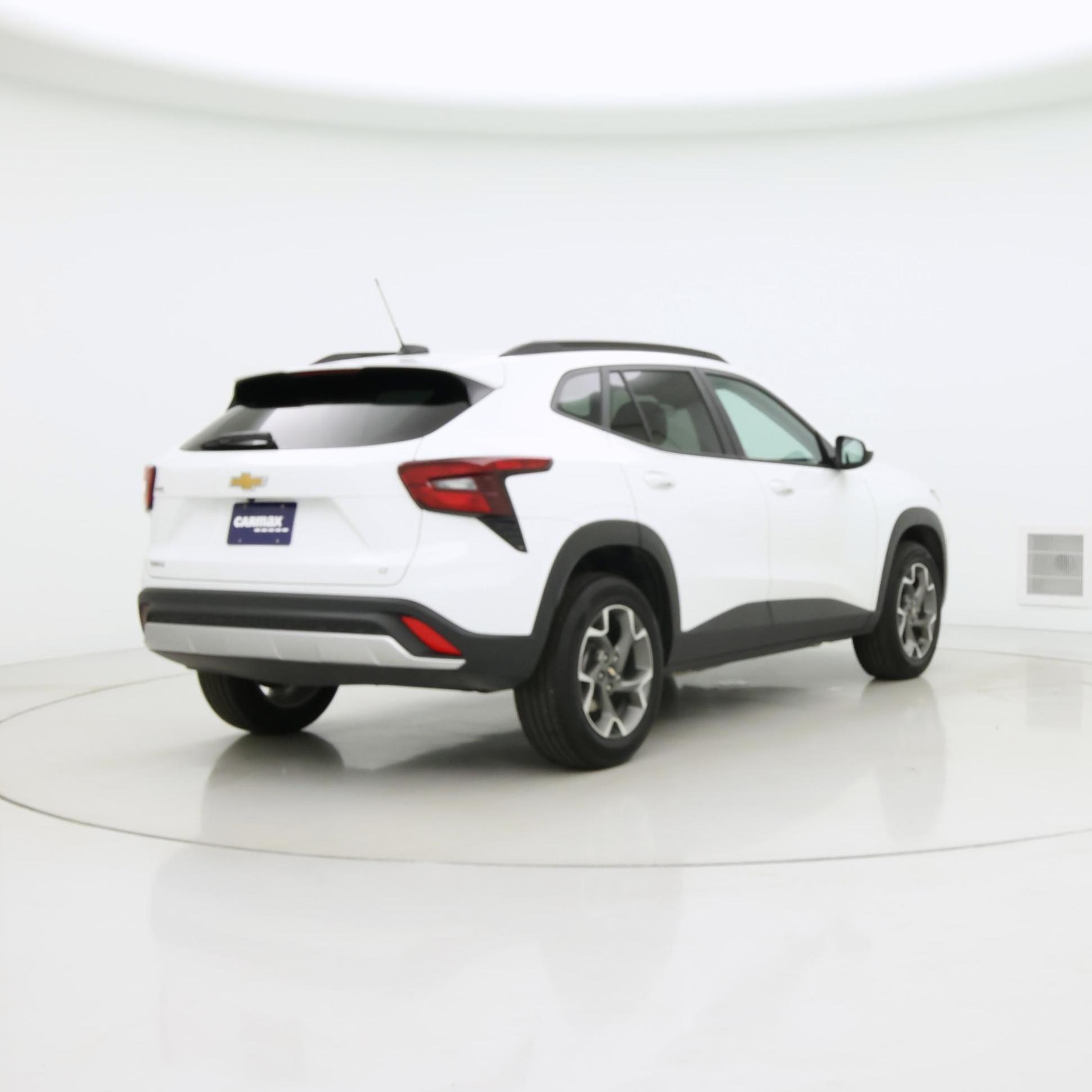 Thumbnail: 2025 Chevrolet Trax - 8