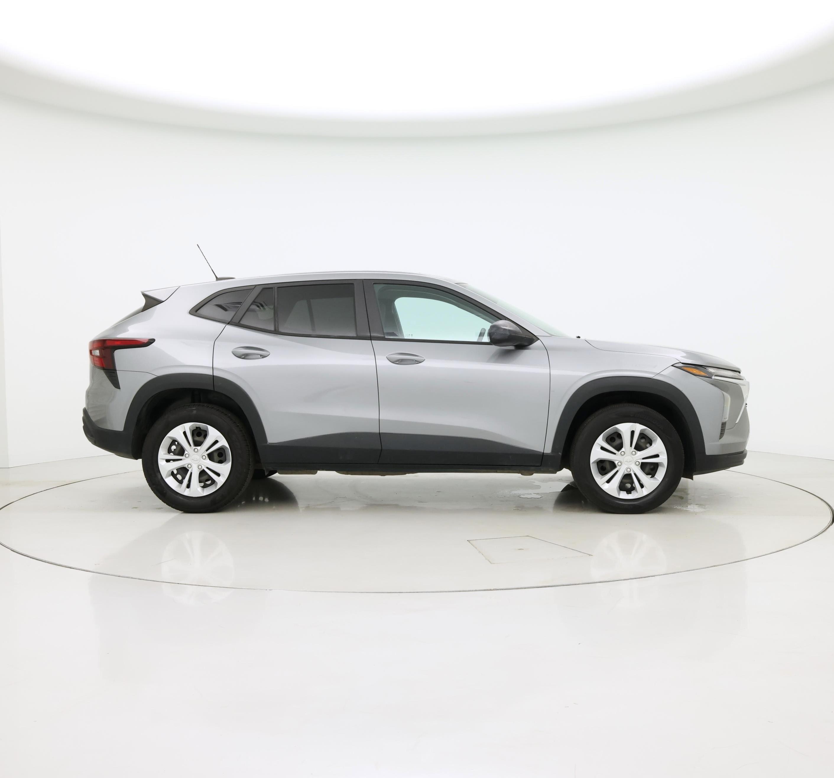 Thumbnail: 2024 Chevrolet Trax - 7