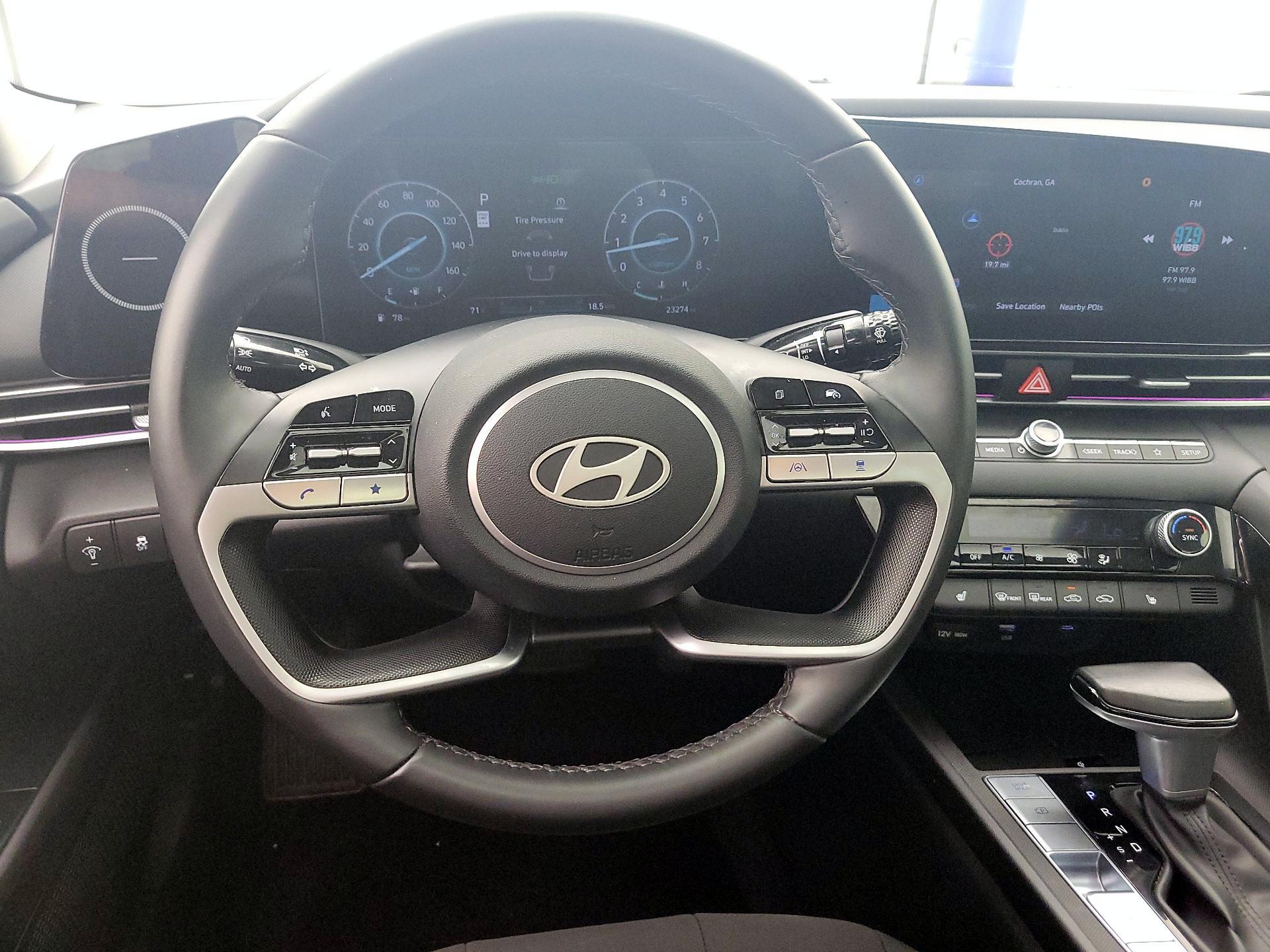 Thumbnail: 2024 Hyundai Elantra - 10