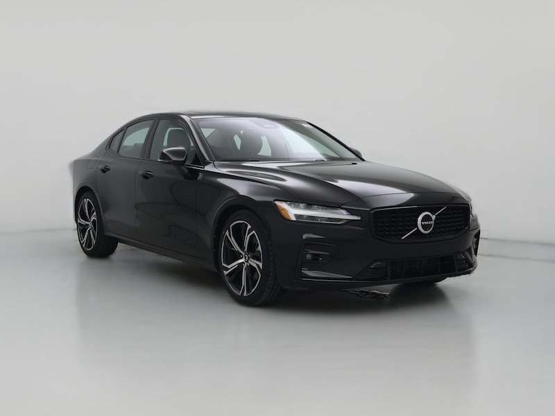 2025 Volvo S60 B5 Plus