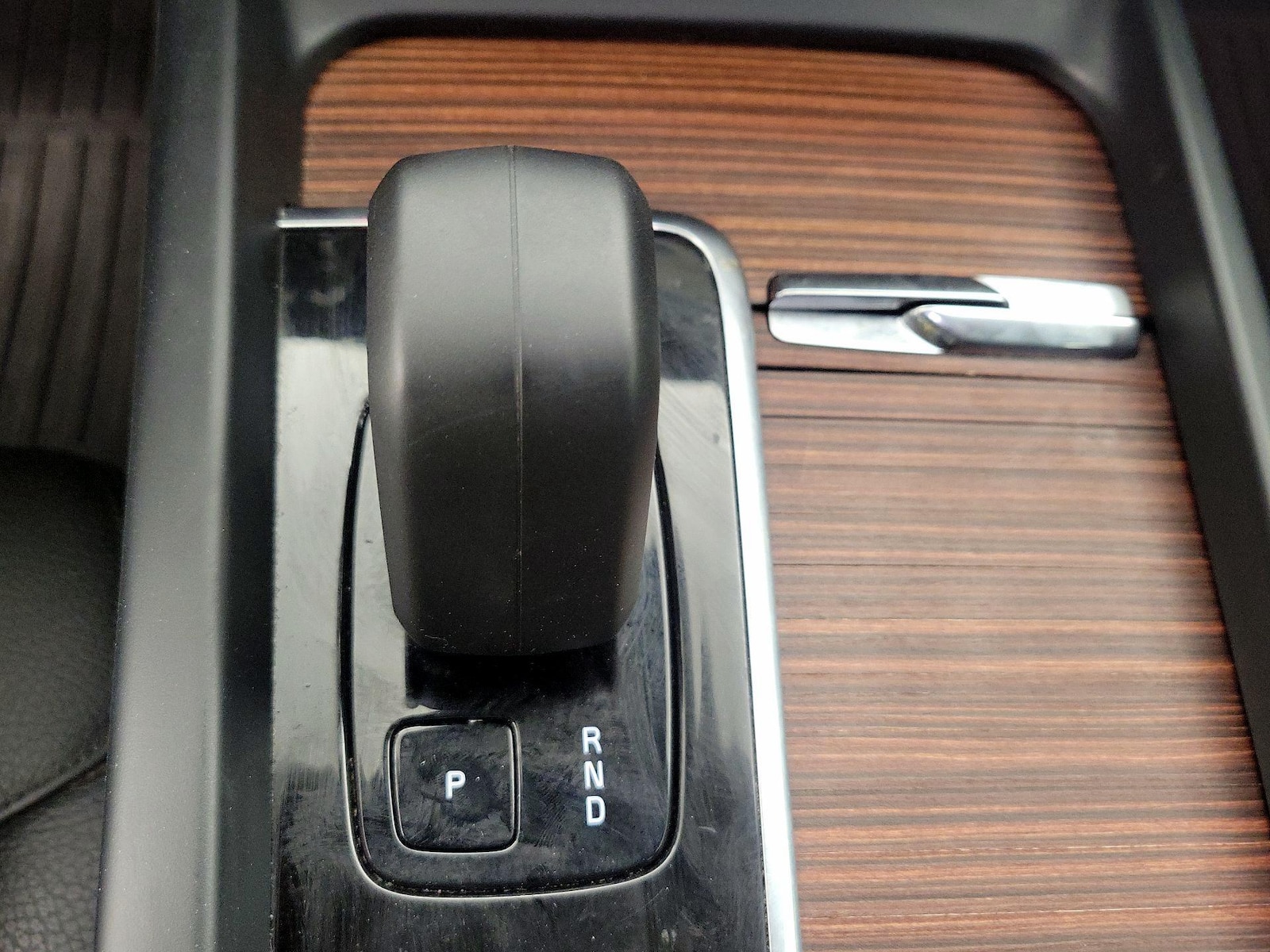 2025 Volvo S60 Plus - Photo 19