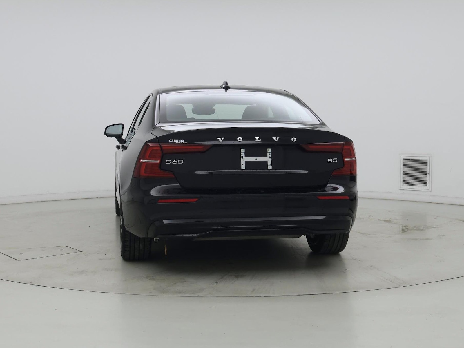 2025 Volvo S60 Plus - Photo 7
