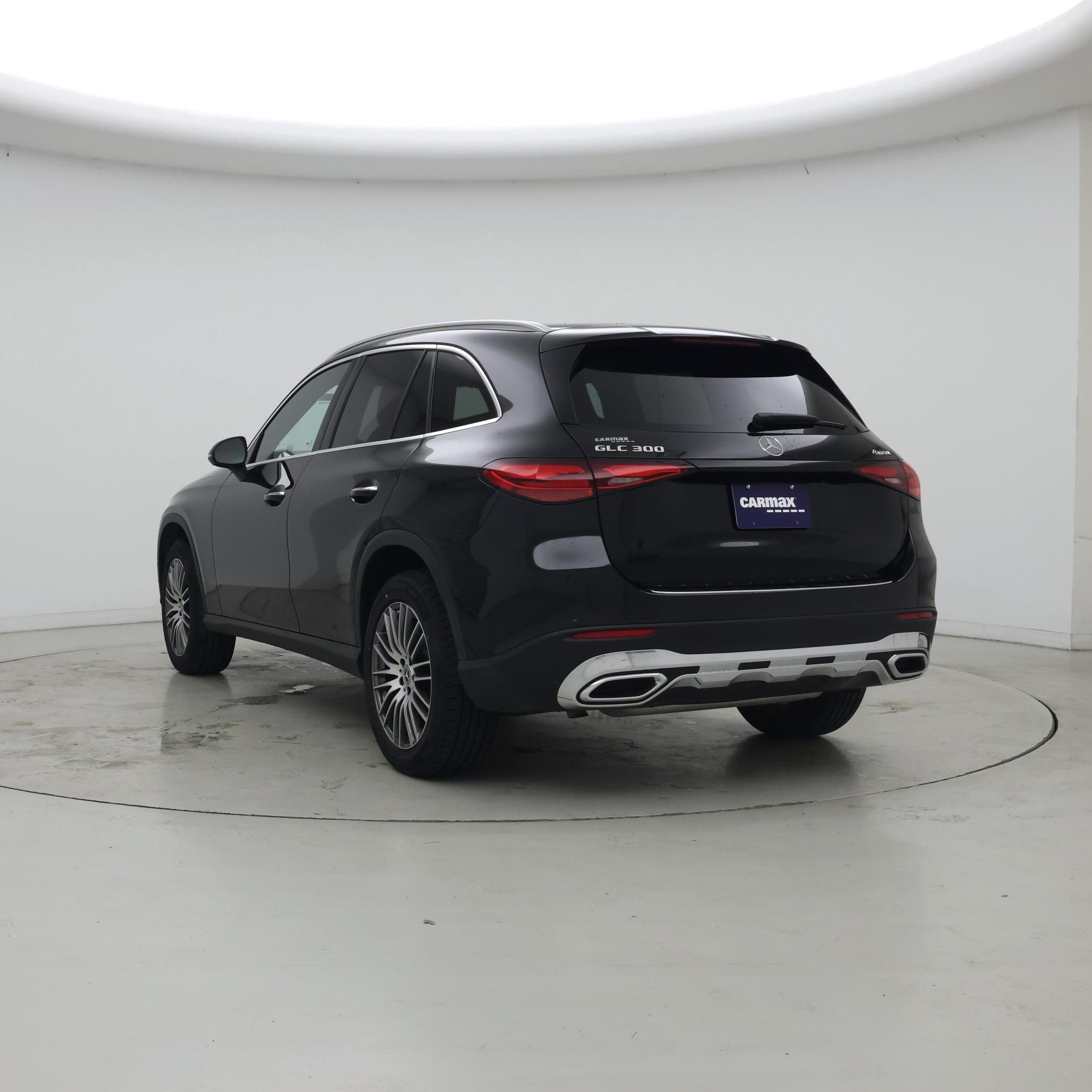 Thumbnail: 2025 Mercedes-Benz GLC - 2