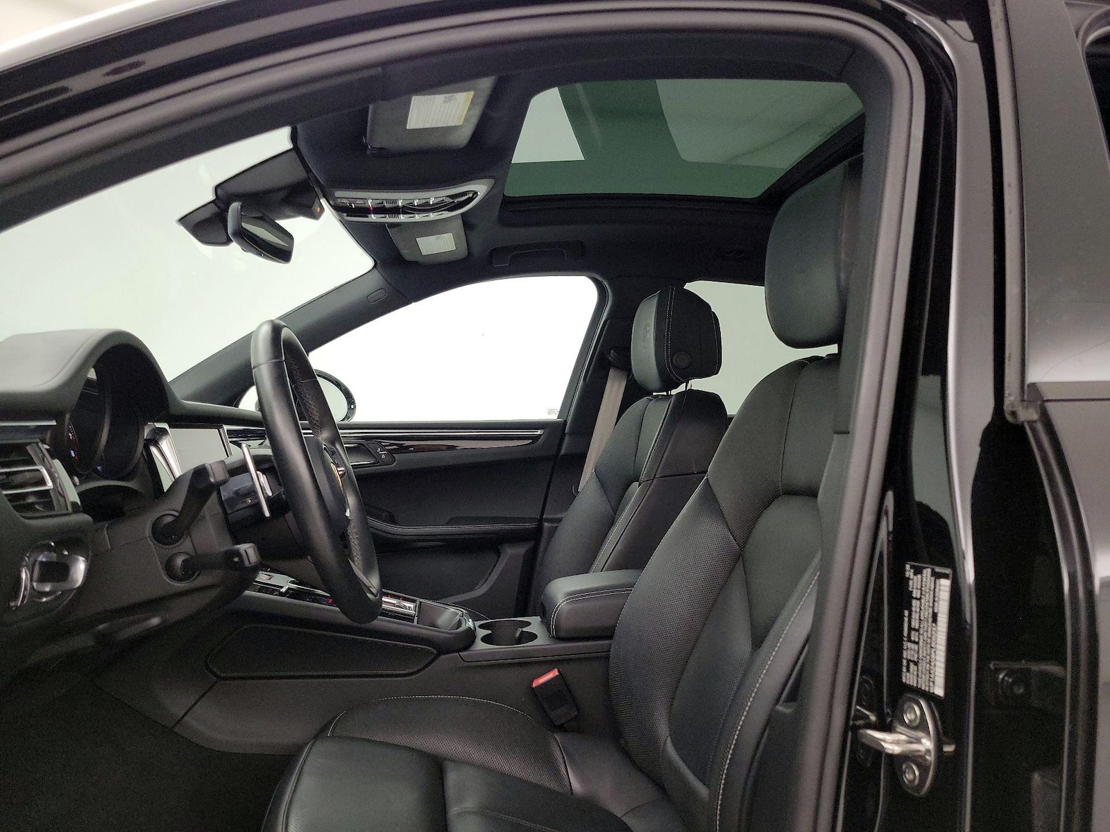 2023 Porsche Macan Base - Photo 20