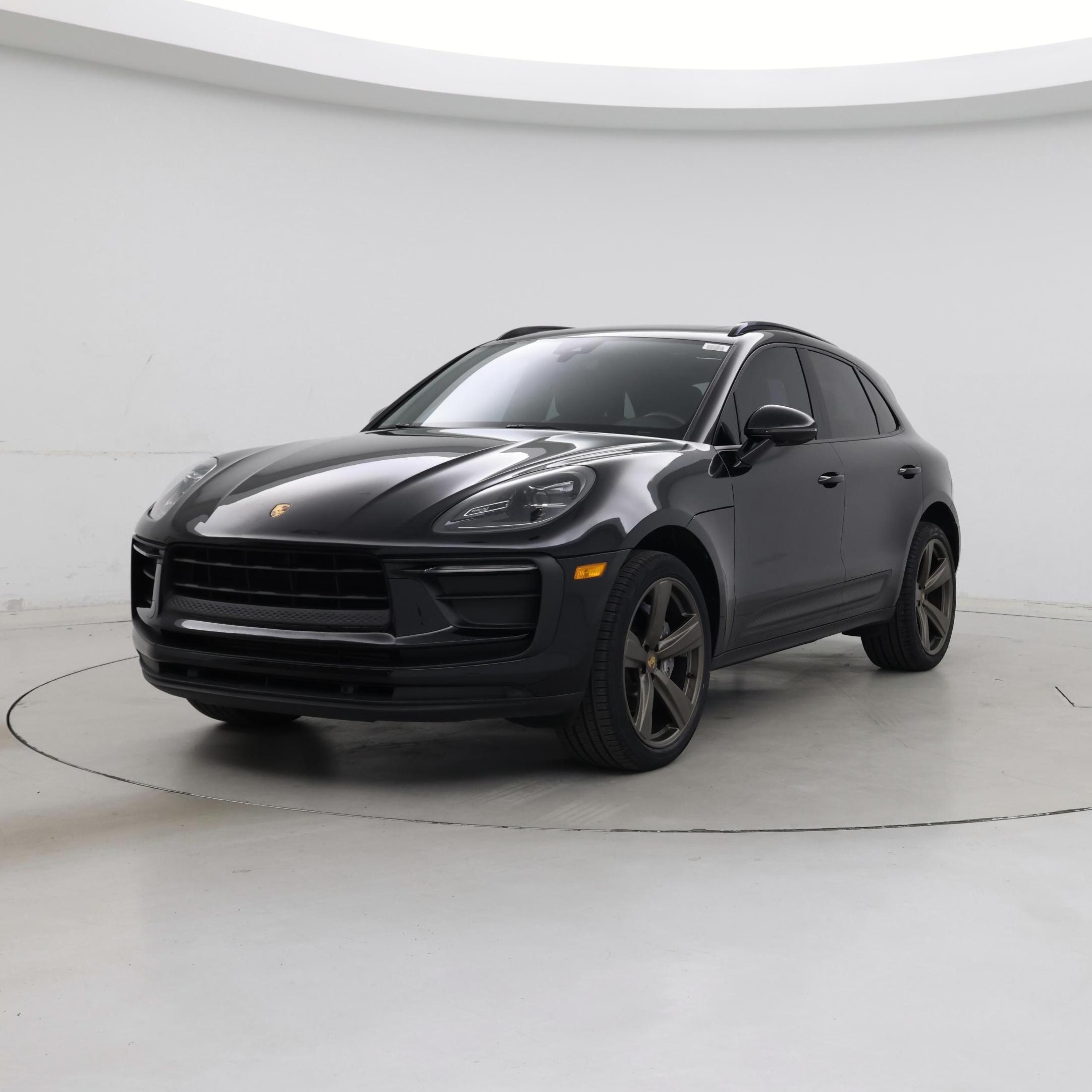 Thumbnail: 2022 Porsche Macan - 4