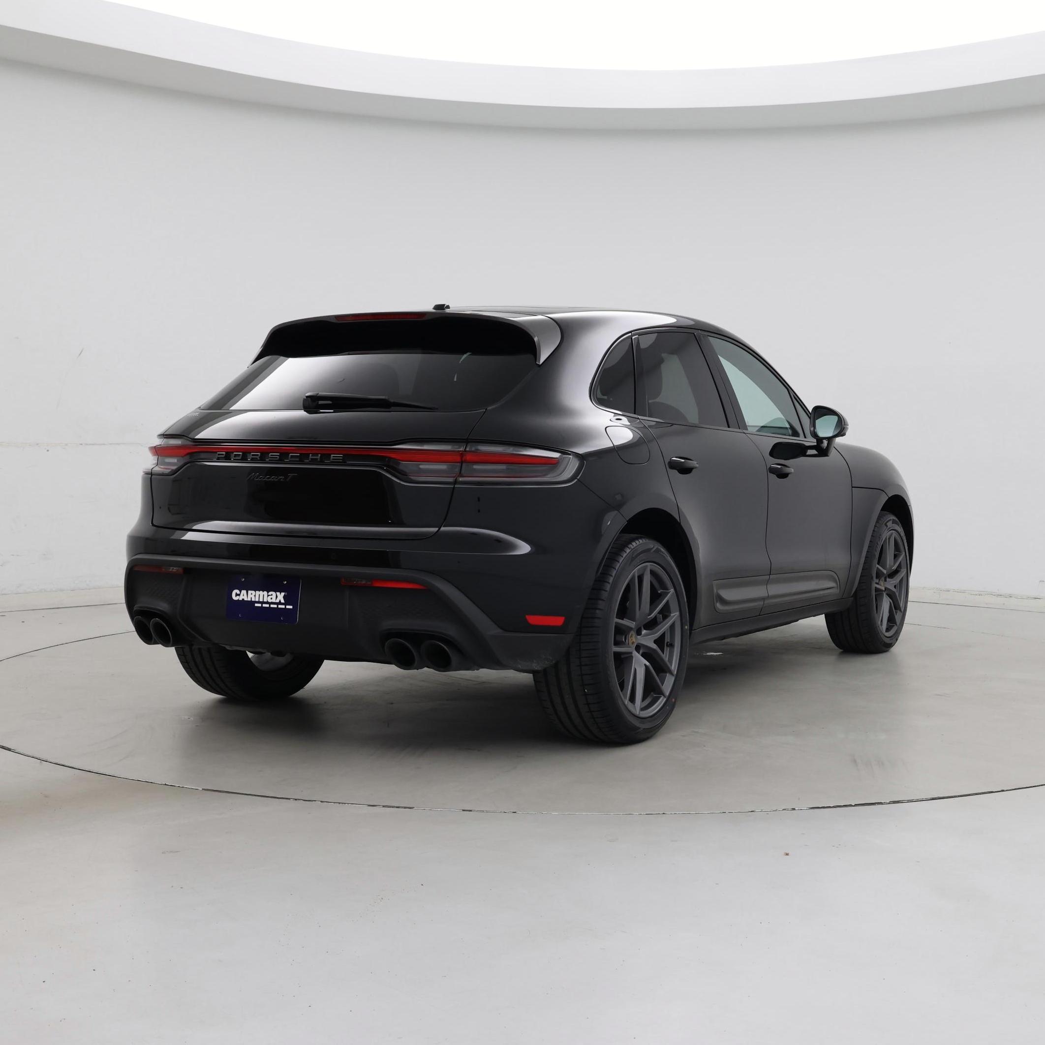 Thumbnail: 2023 Porsche Macan - 8
