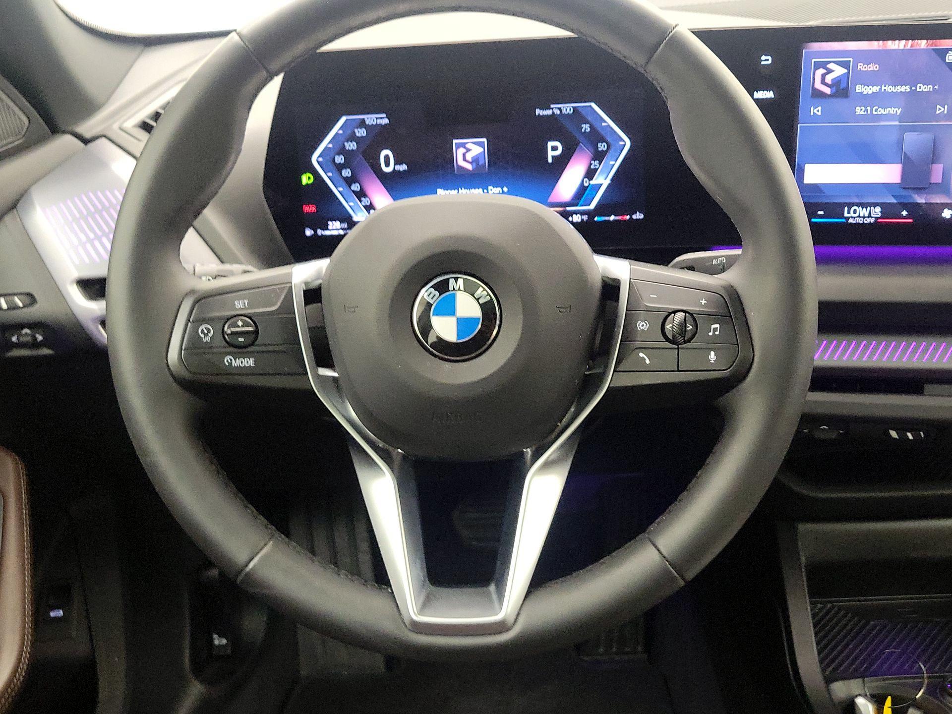 Thumbnail: 2025 BMW 2 Series - 10