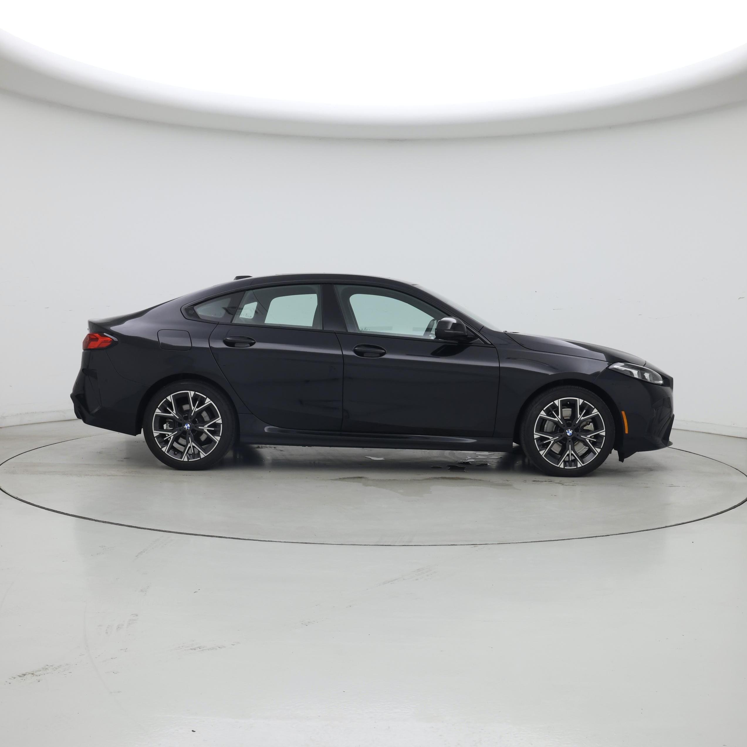 Thumbnail: 2025 BMW 2 Series - 7