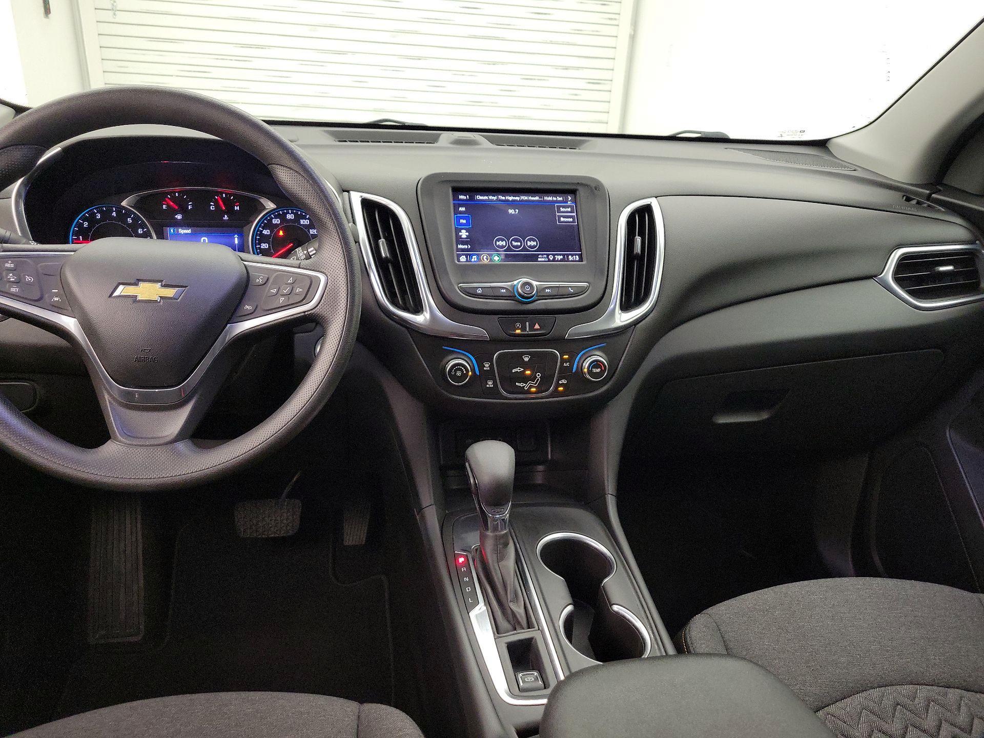 Thumbnail: 2022 Chevrolet Equinox - 9