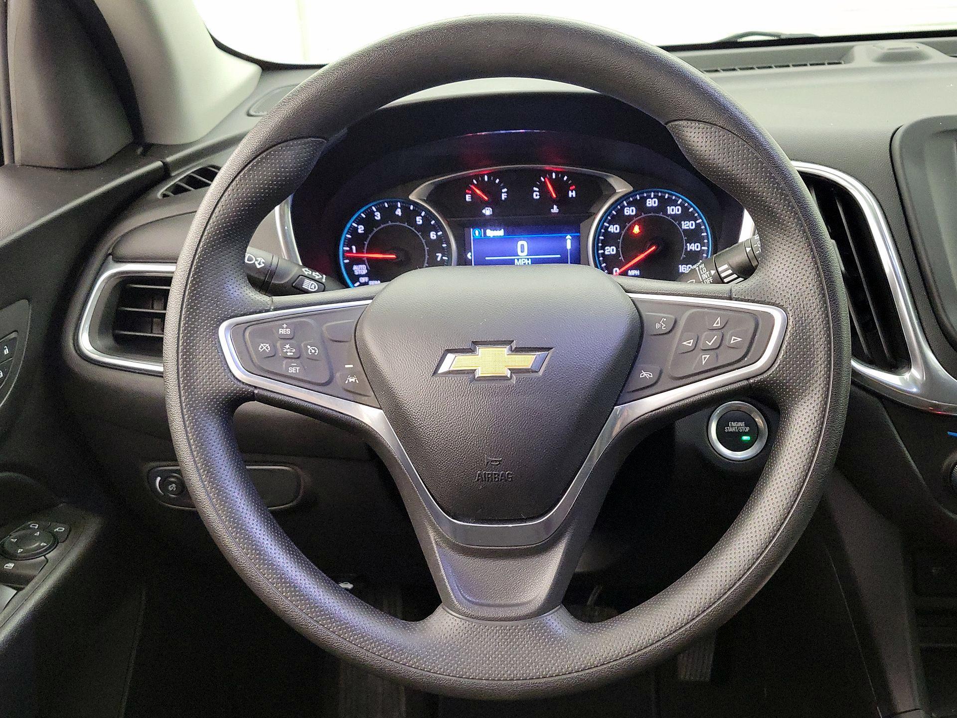 Thumbnail: 2022 Chevrolet Equinox - 10