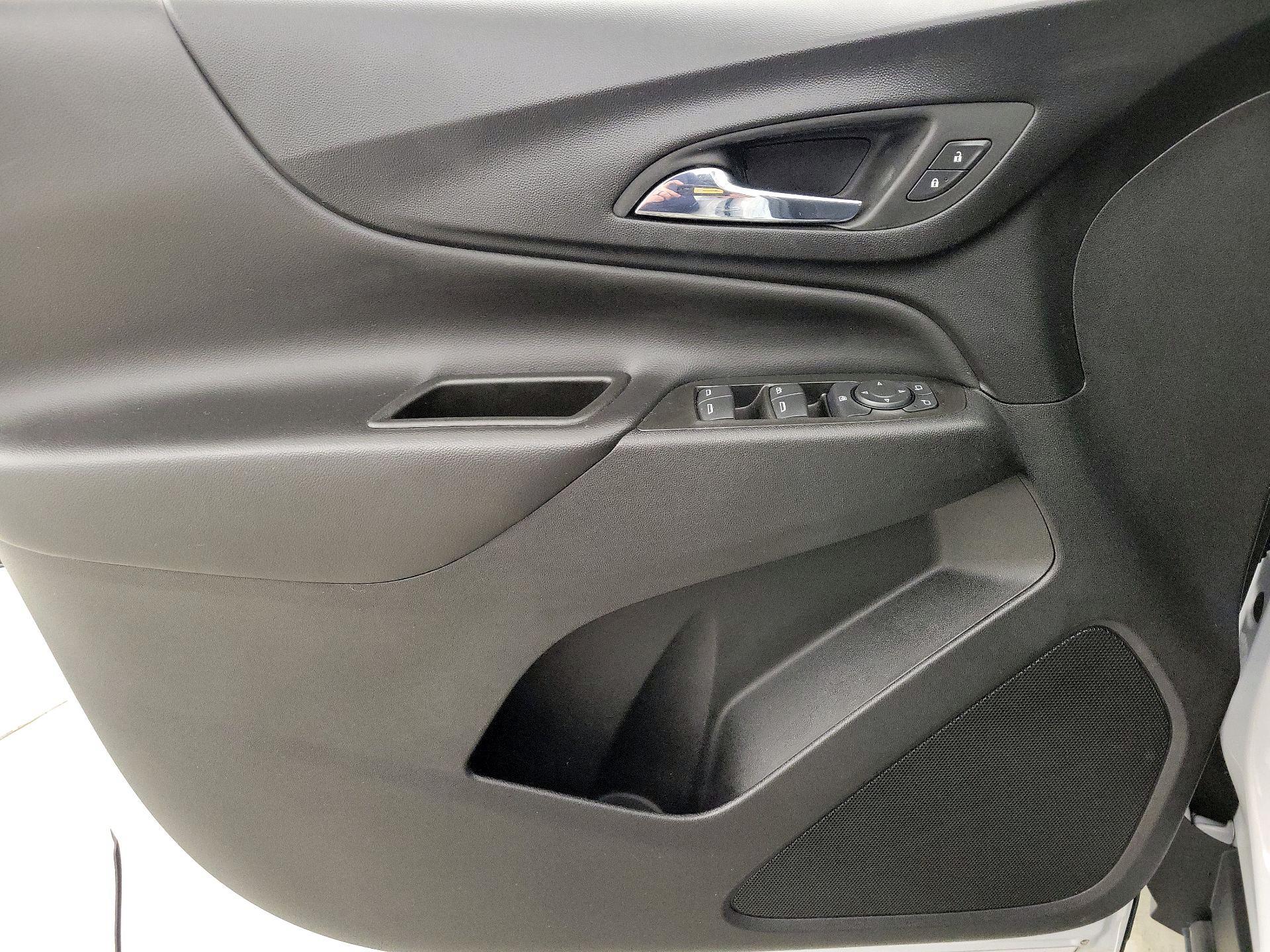 Thumbnail: 2022 Chevrolet Equinox - 12