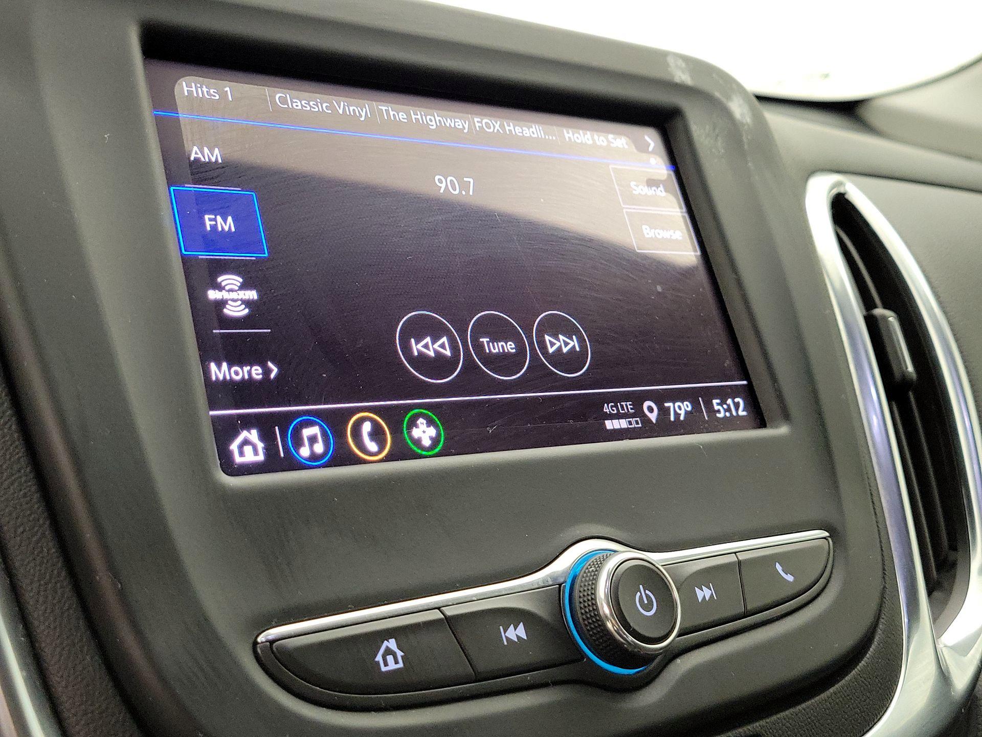 Thumbnail: 2022 Chevrolet Equinox - 15