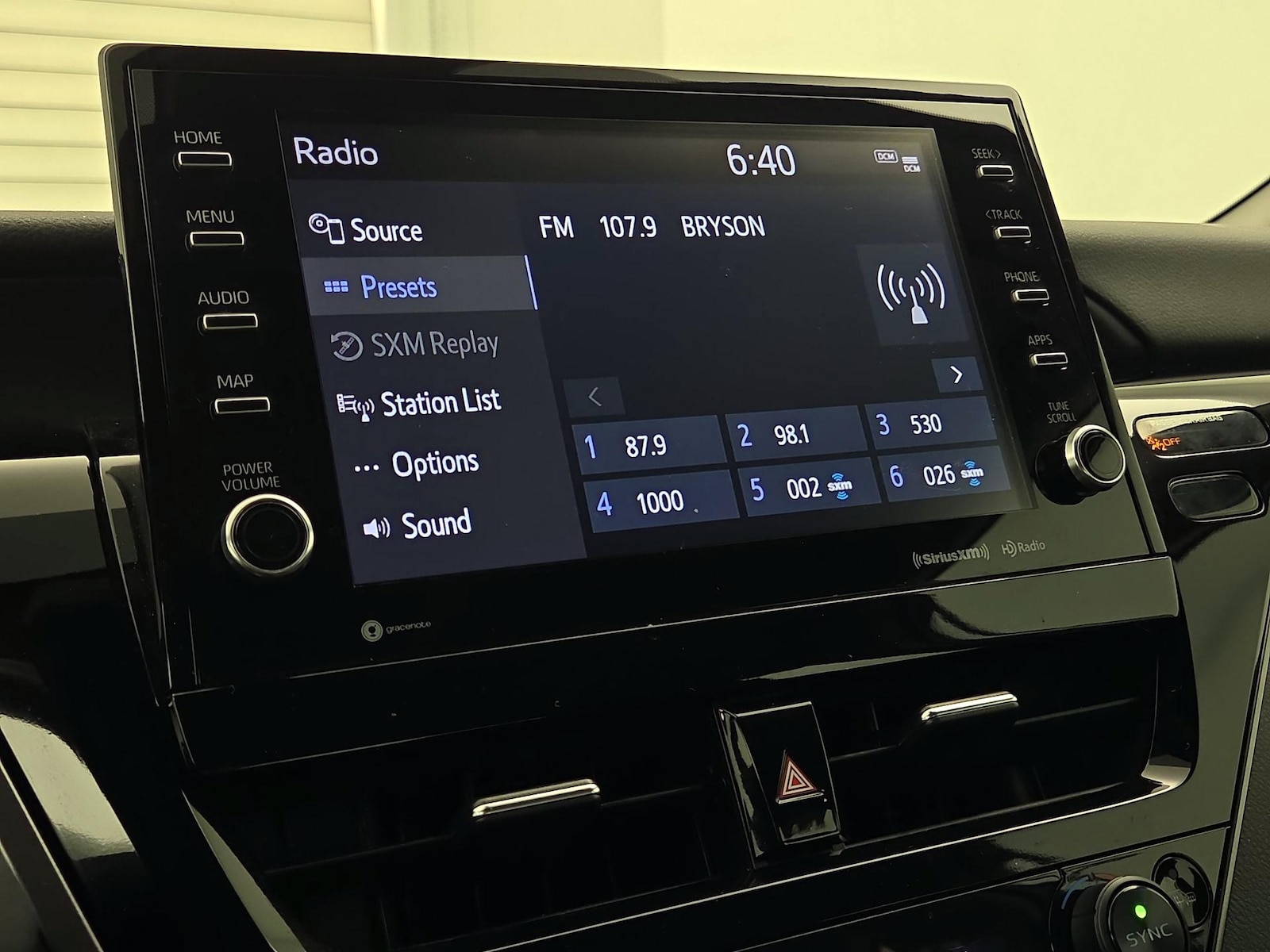 2023 Toyota Camry XSE - Photo 16