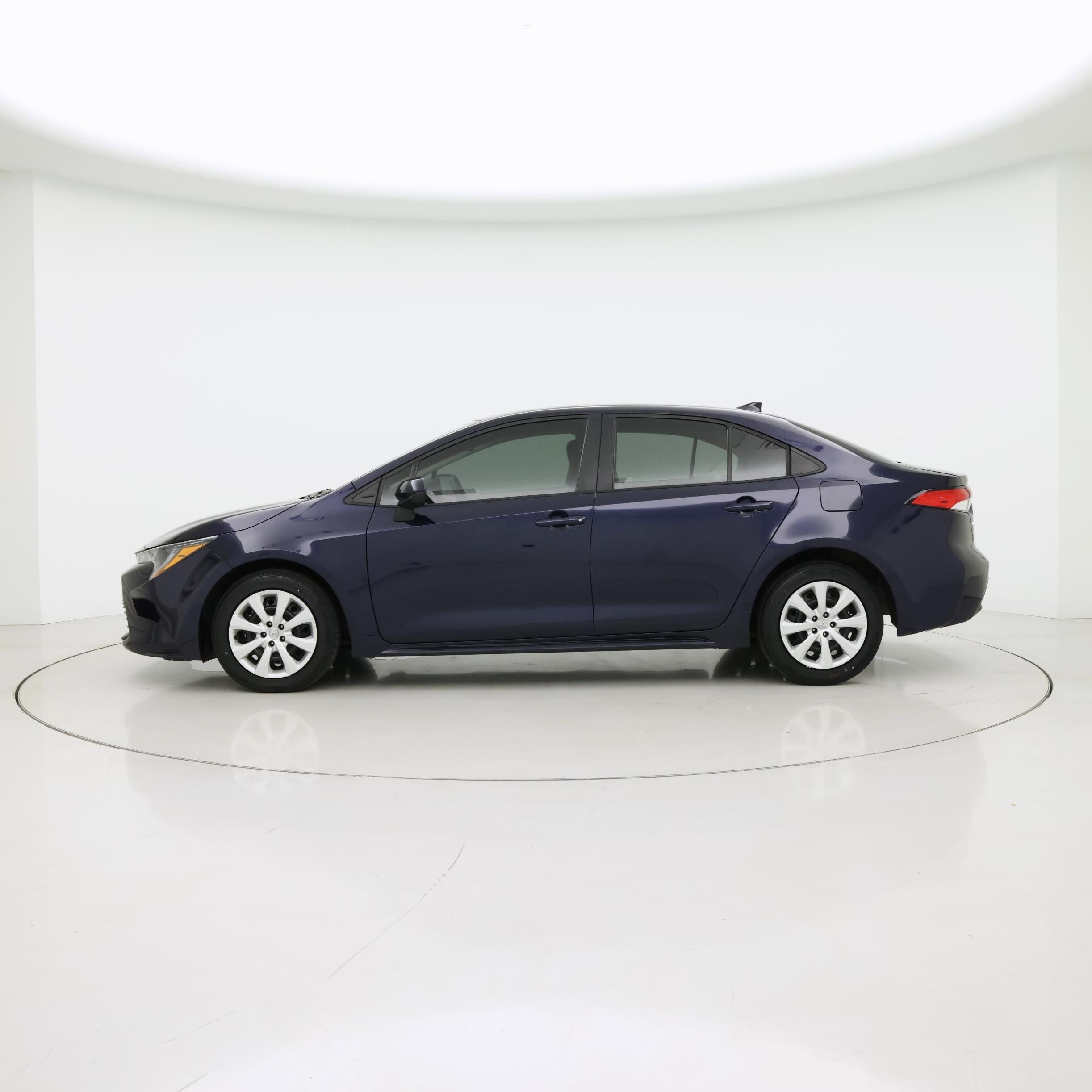 Thumbnail: 2024 Toyota Corolla - 3