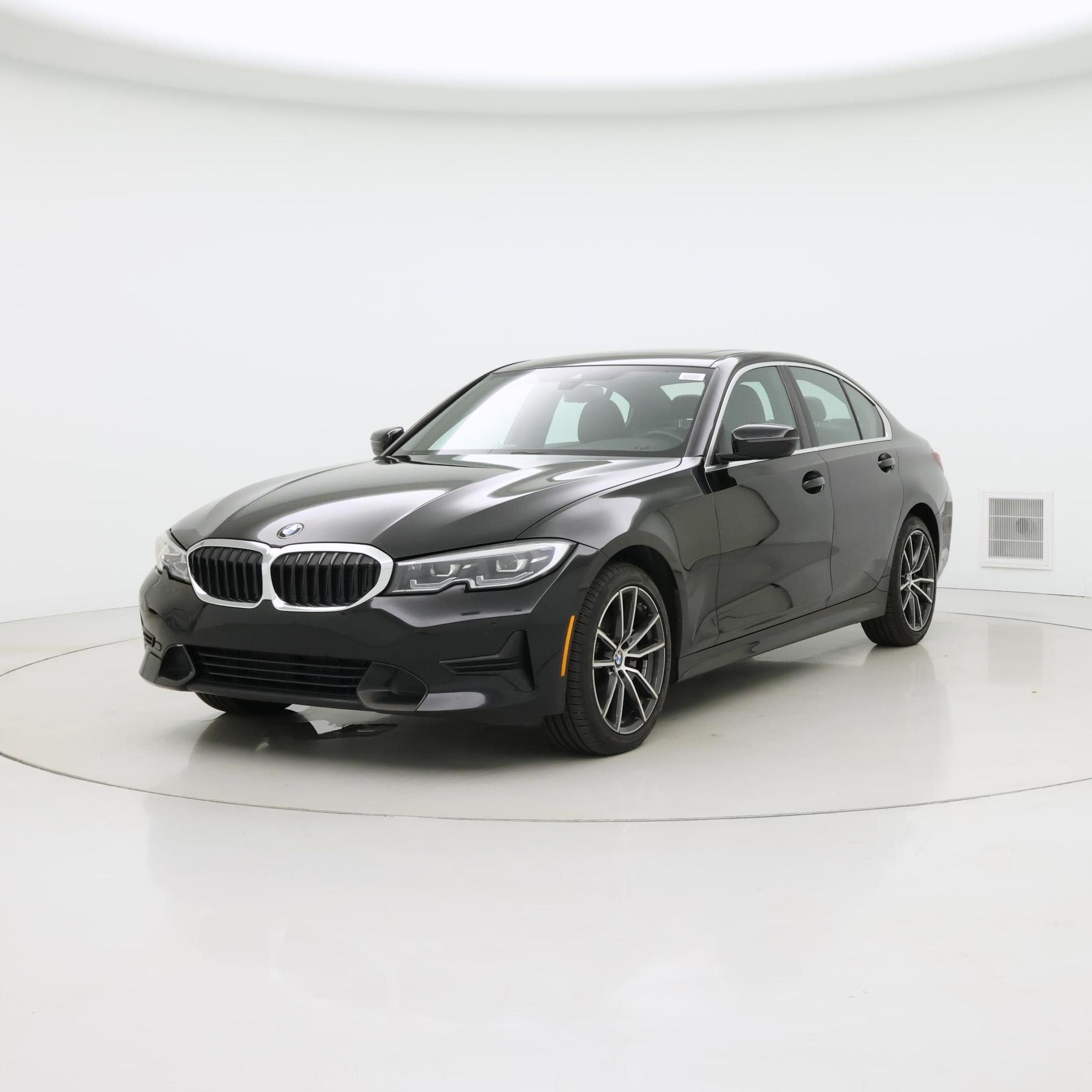 Thumbnail: 2022 BMW 3 Series - 4
