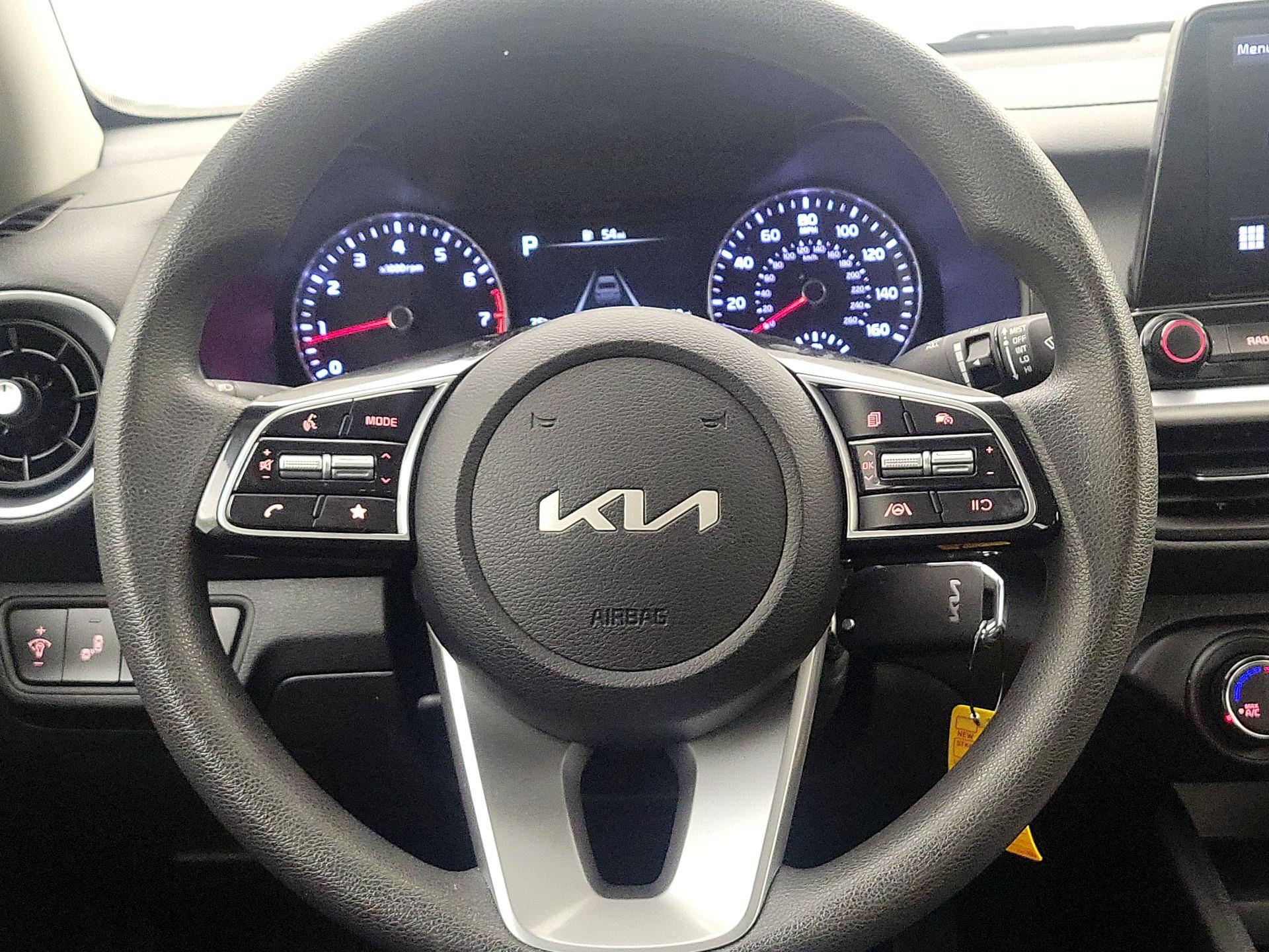 Thumbnail: 2024 Kia Forte - 10