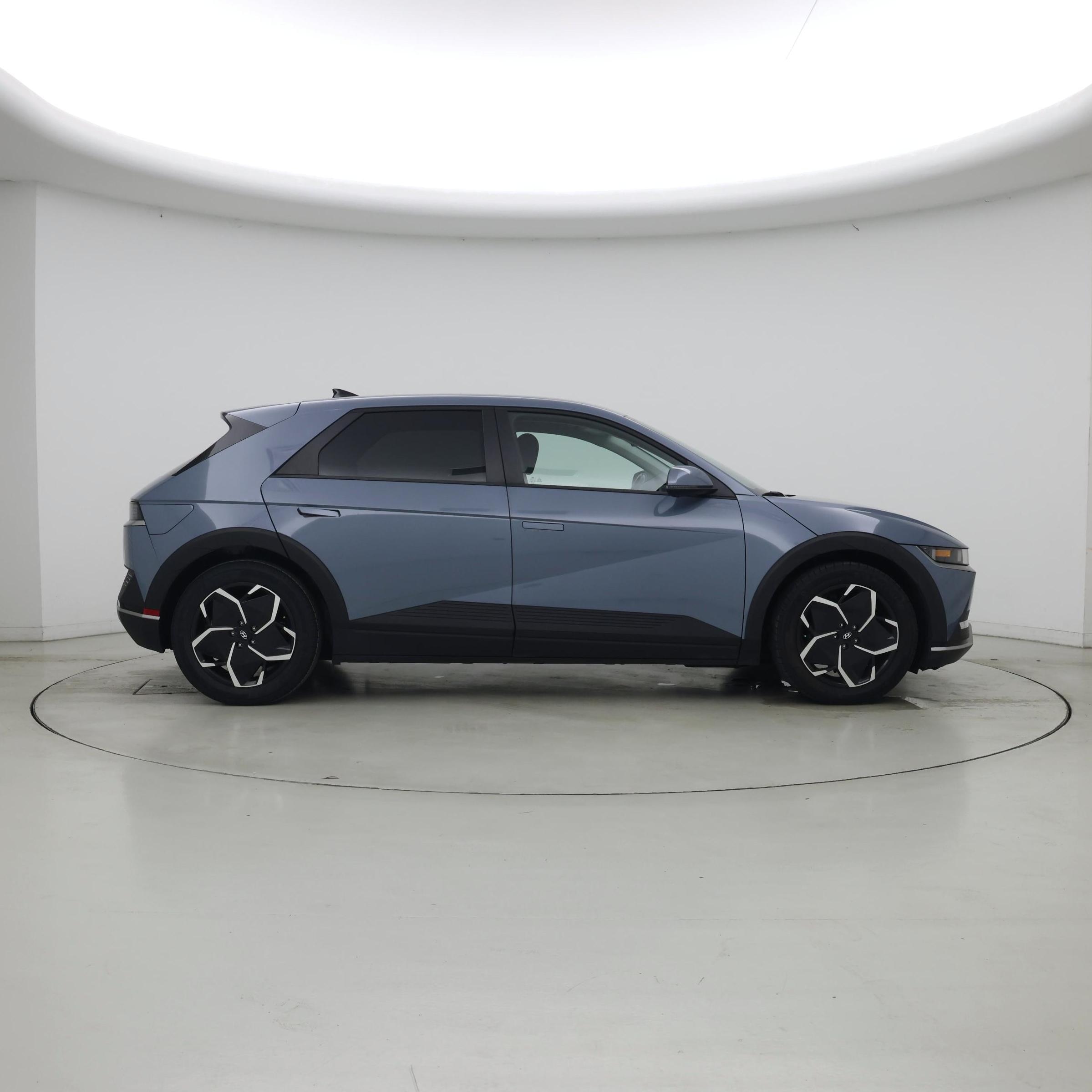 Thumbnail: 2024 Hyundai Ioniq 5 - 7