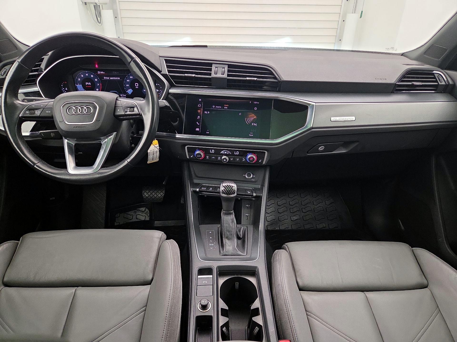 Thumbnail: 2021 Audi Q3 - 9
