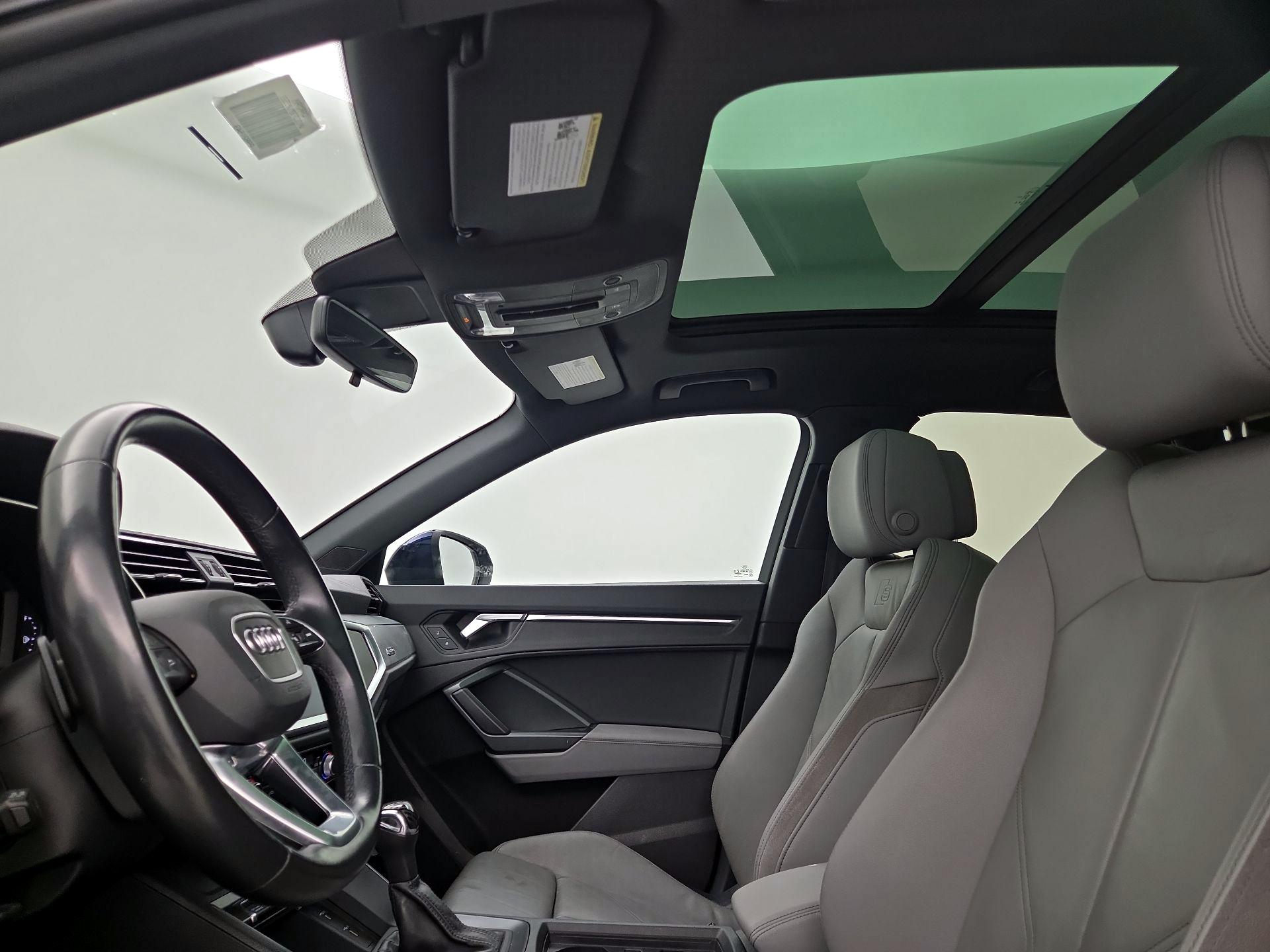 Thumbnail: 2021 Audi Q3 - 19