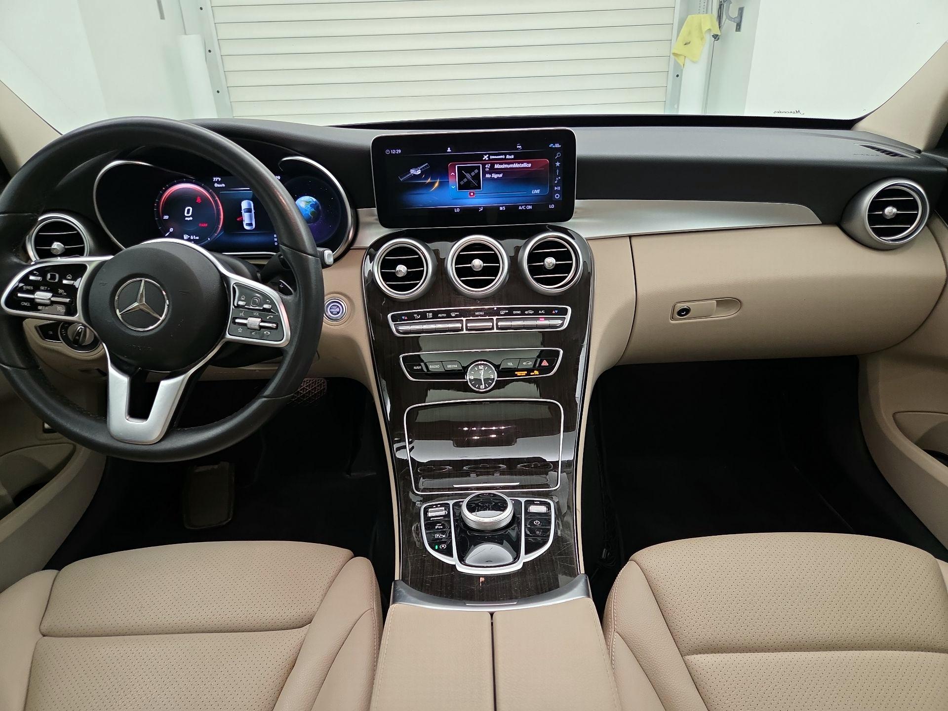 Thumbnail: 2020 Mercedes-Benz C-Class - 9