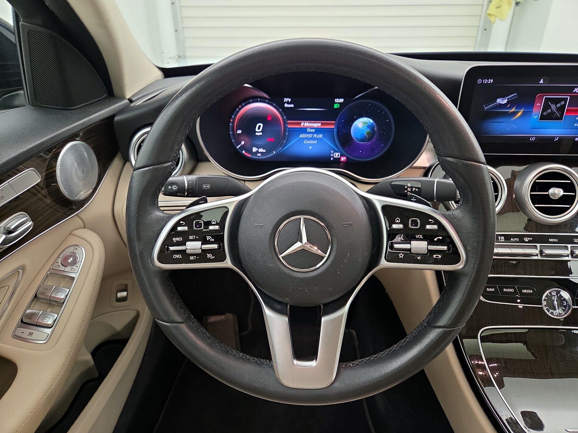 Thumbnail: 2020 Mercedes-Benz C-Class - 10