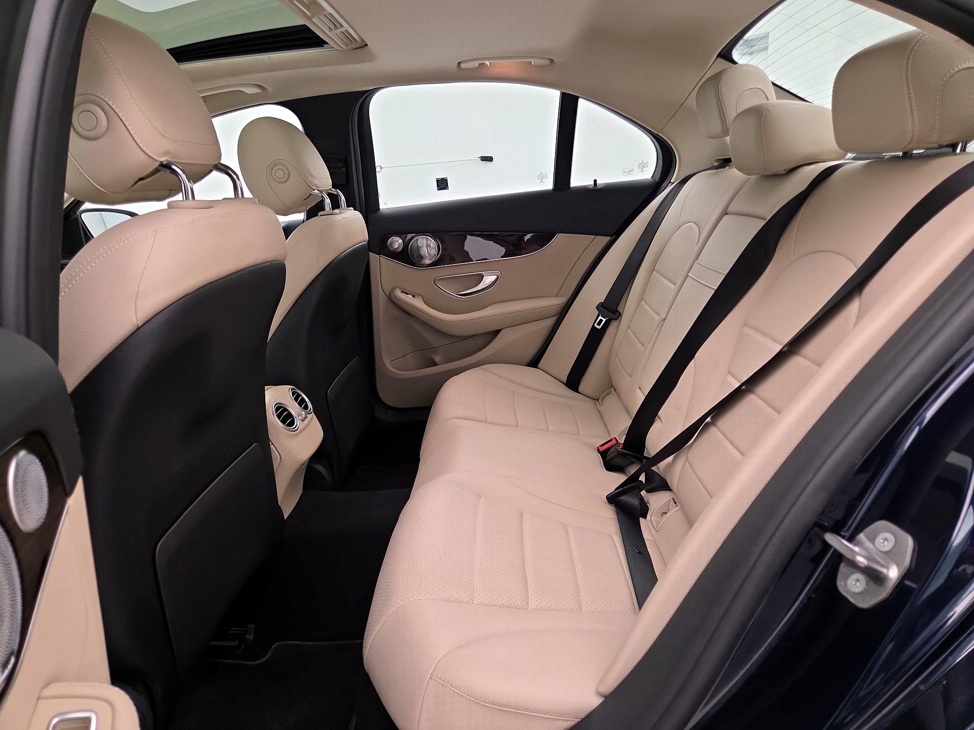 Thumbnail: 2020 Mercedes-Benz C-Class - 20