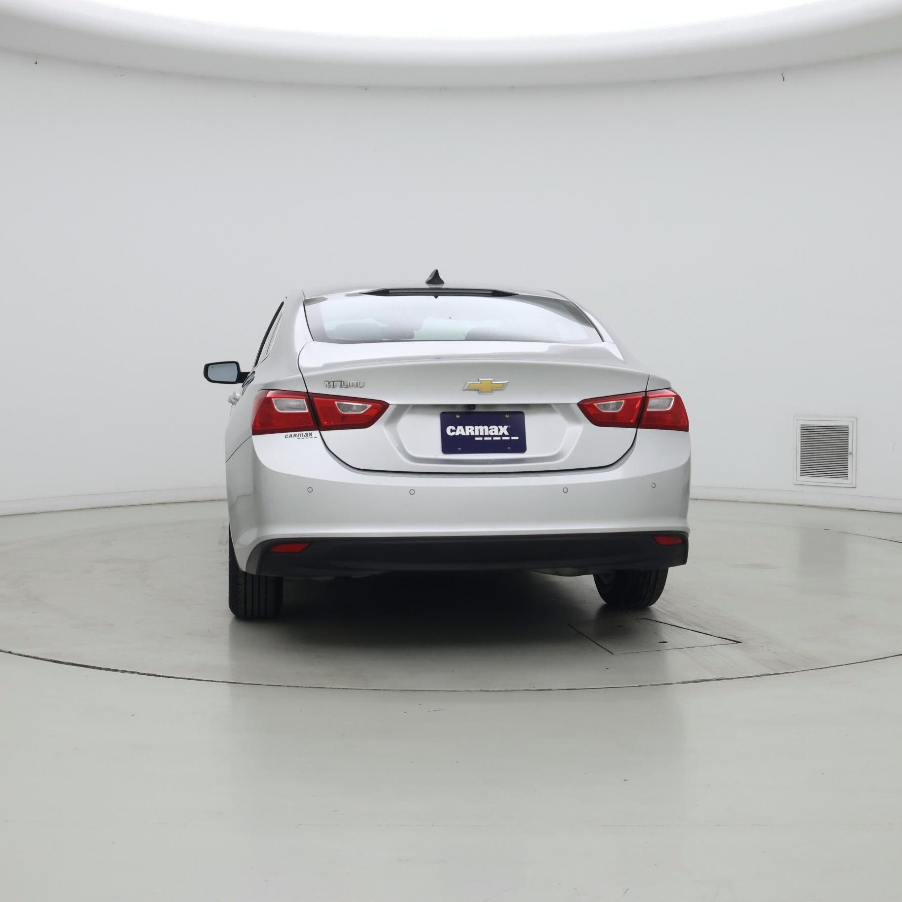 Thumbnail: 2022 Chevrolet Malibu - 6