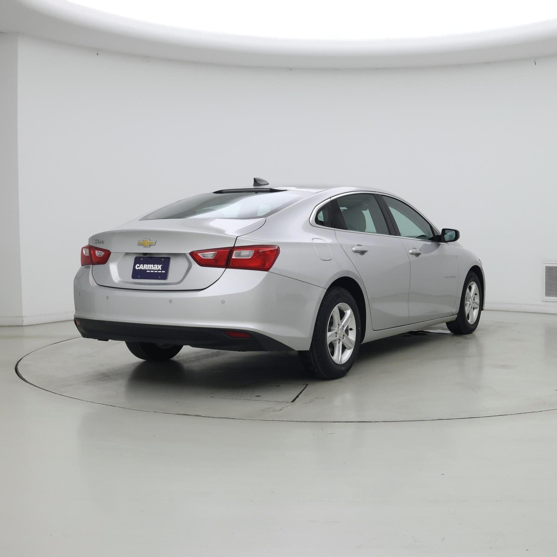 Thumbnail: 2022 Chevrolet Malibu - 8