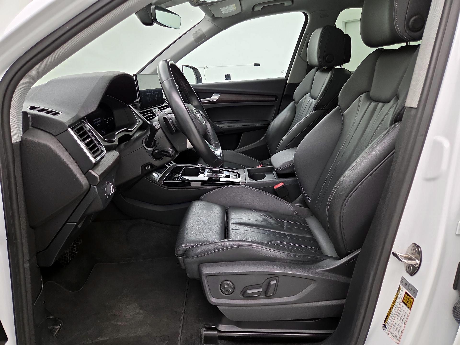 Thumbnail: 2024 Audi Q5 - 11
